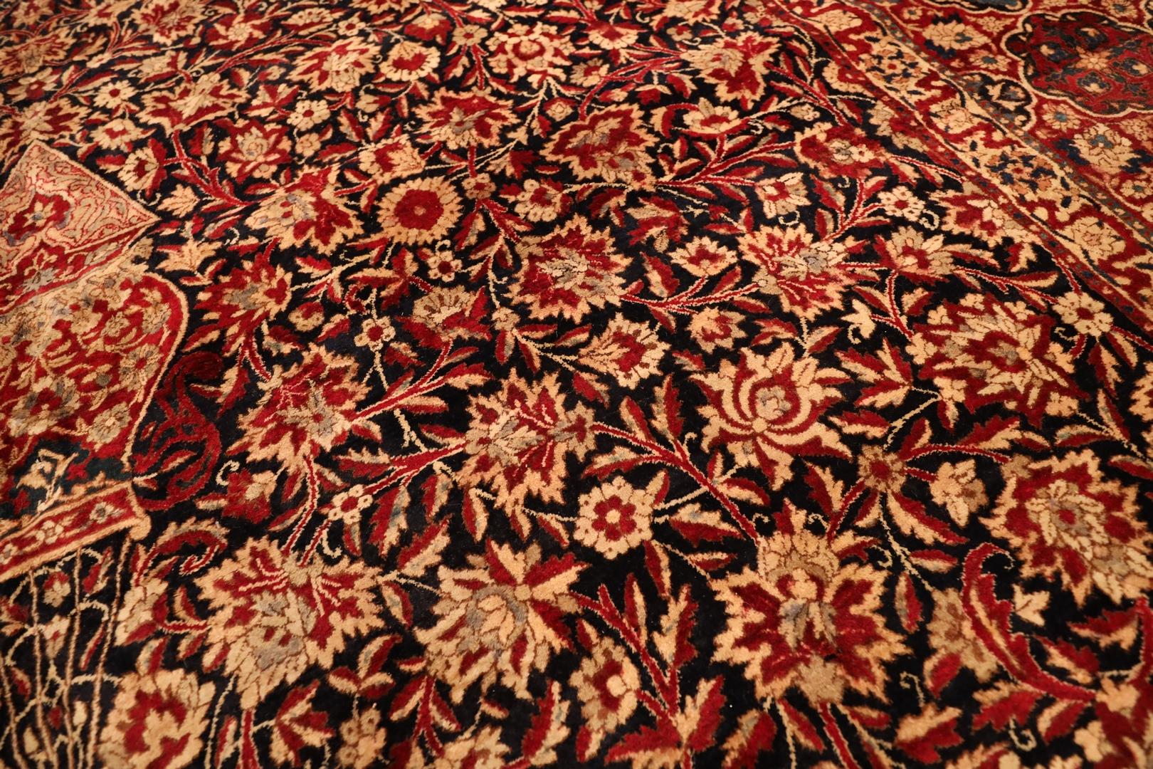 Yazd-Kerman Signierter antiker Teppich; Rot, Beige, & TiefNavy - 9 x 19 im Angebot 3