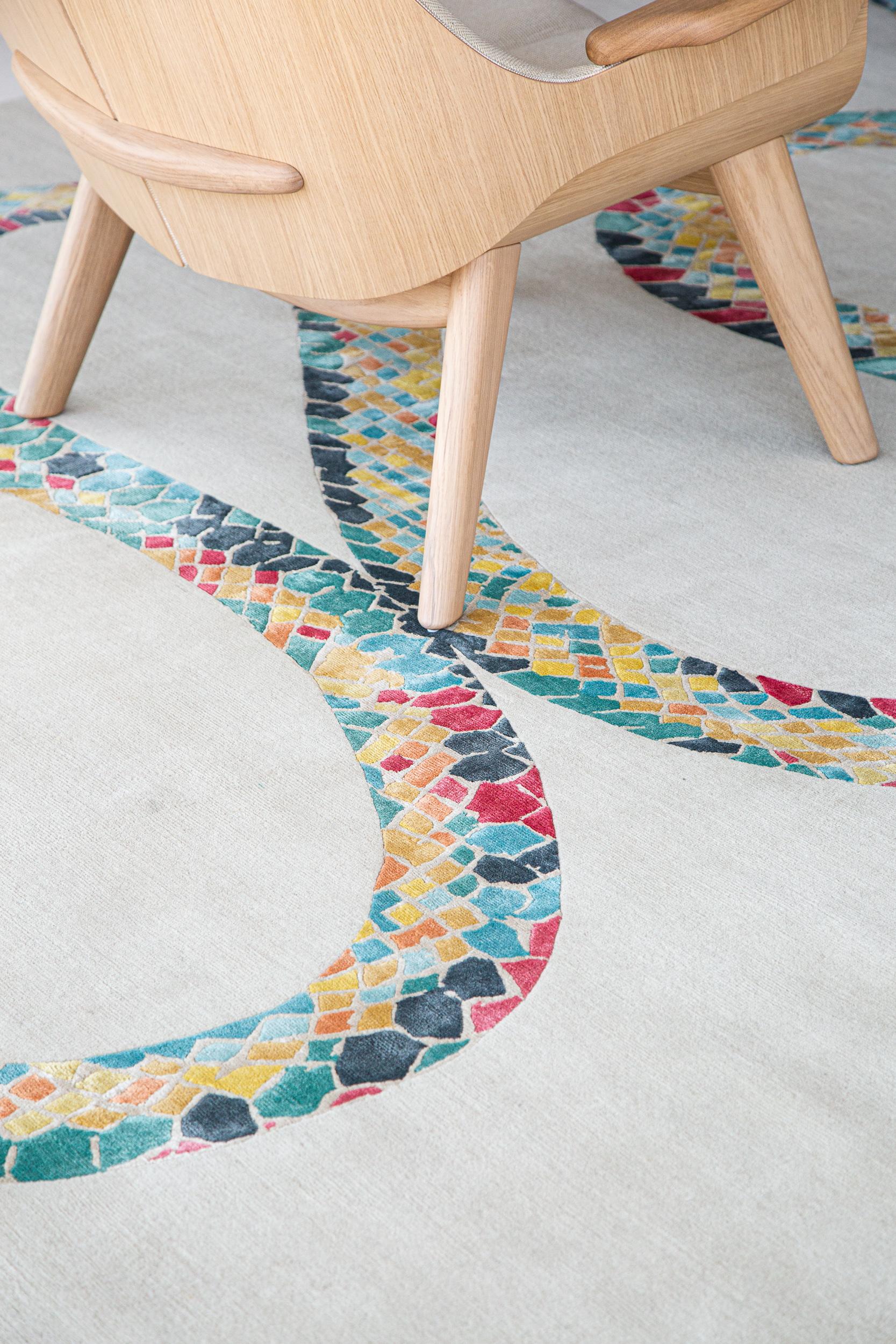 Laine Tapis Mehraban Year of the Snake de Liesel Plambeck en vente