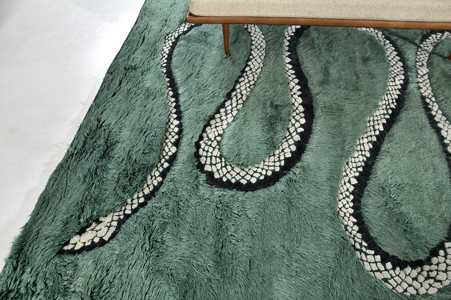Année du serpent, collection Liesel Plambeck par Mehraban en vente 4