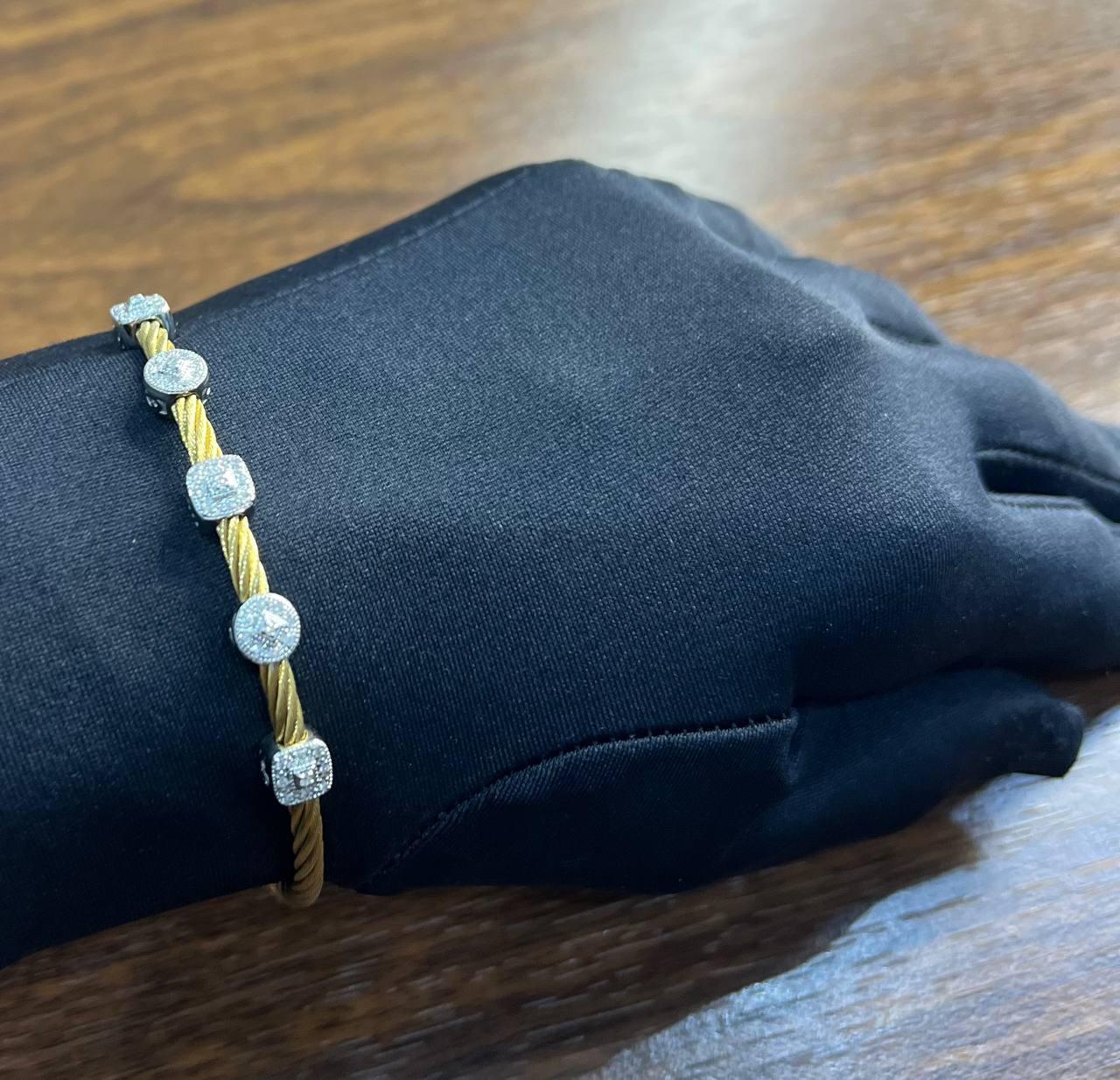 YeBrown Bracciale a cavi neri in oro bianco rosa 18 carati con diamanti in filigrana in vendita 2