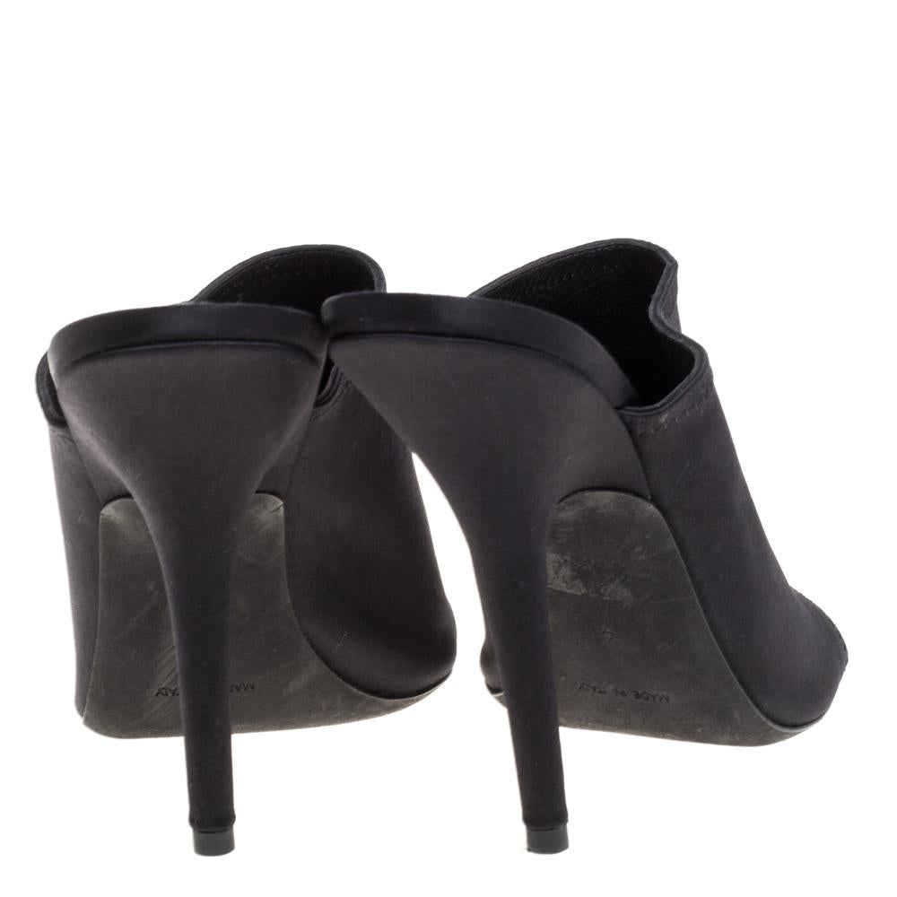 Donna Yeezy Nero Maglia Stretch Stagione 6 Sandali Mule Taglia 41