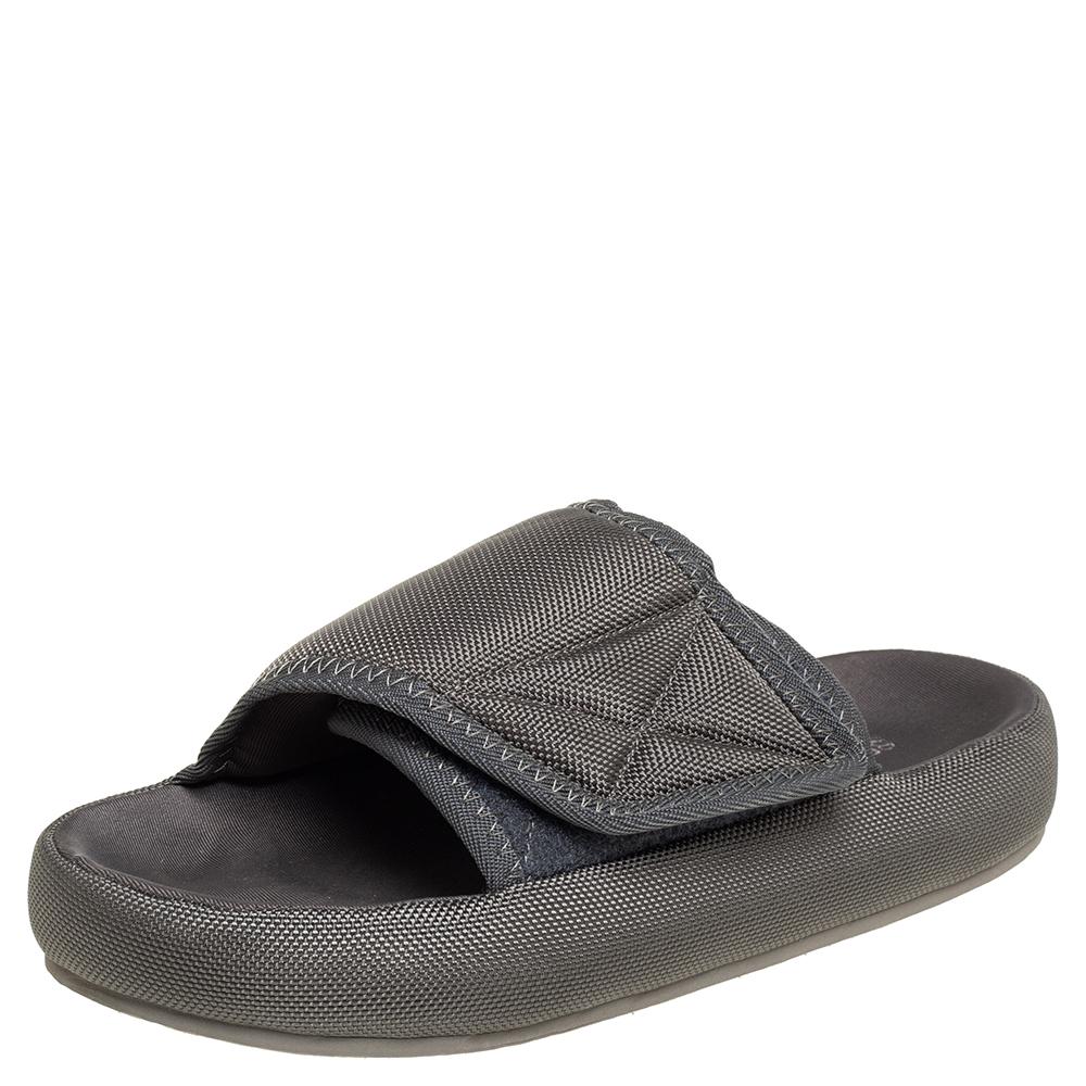 Yeezy Season 6 Black Shoes For Sale on 1stDibs yeezy season shoes