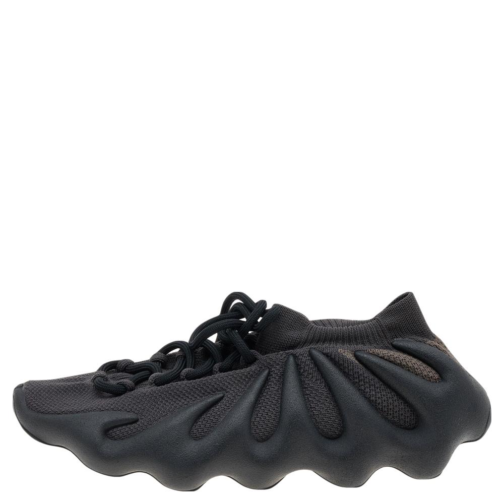 Yeezy x Adidas Black Knit Fabric 450 Dark Slate Sneakers Size 40 2/3 In Excellent Condition In Dubai, Al Qouz 2