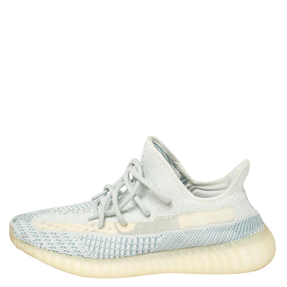Catch on with the trend of designs from the Yeezy x Adidas collaboration with this pair of Boost 350 V2 sneakers. The cotton knit pair features great cushioning, lace-ups on the vamps, and tubular rubber soles. This pair comes in white and blue and