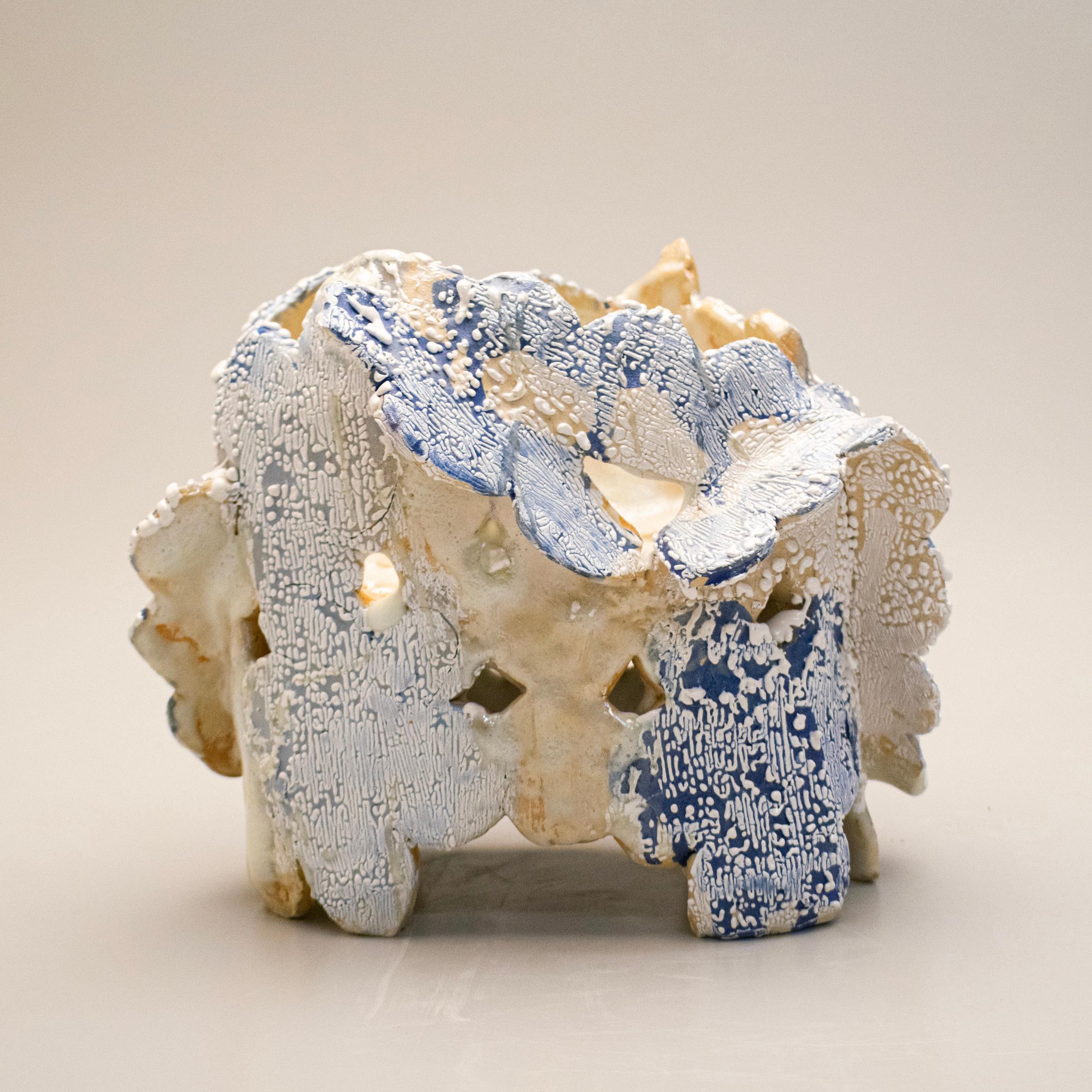 'Moon Flower, ' Ceramics, Blue, White - Sculpture by Yehrim Lee