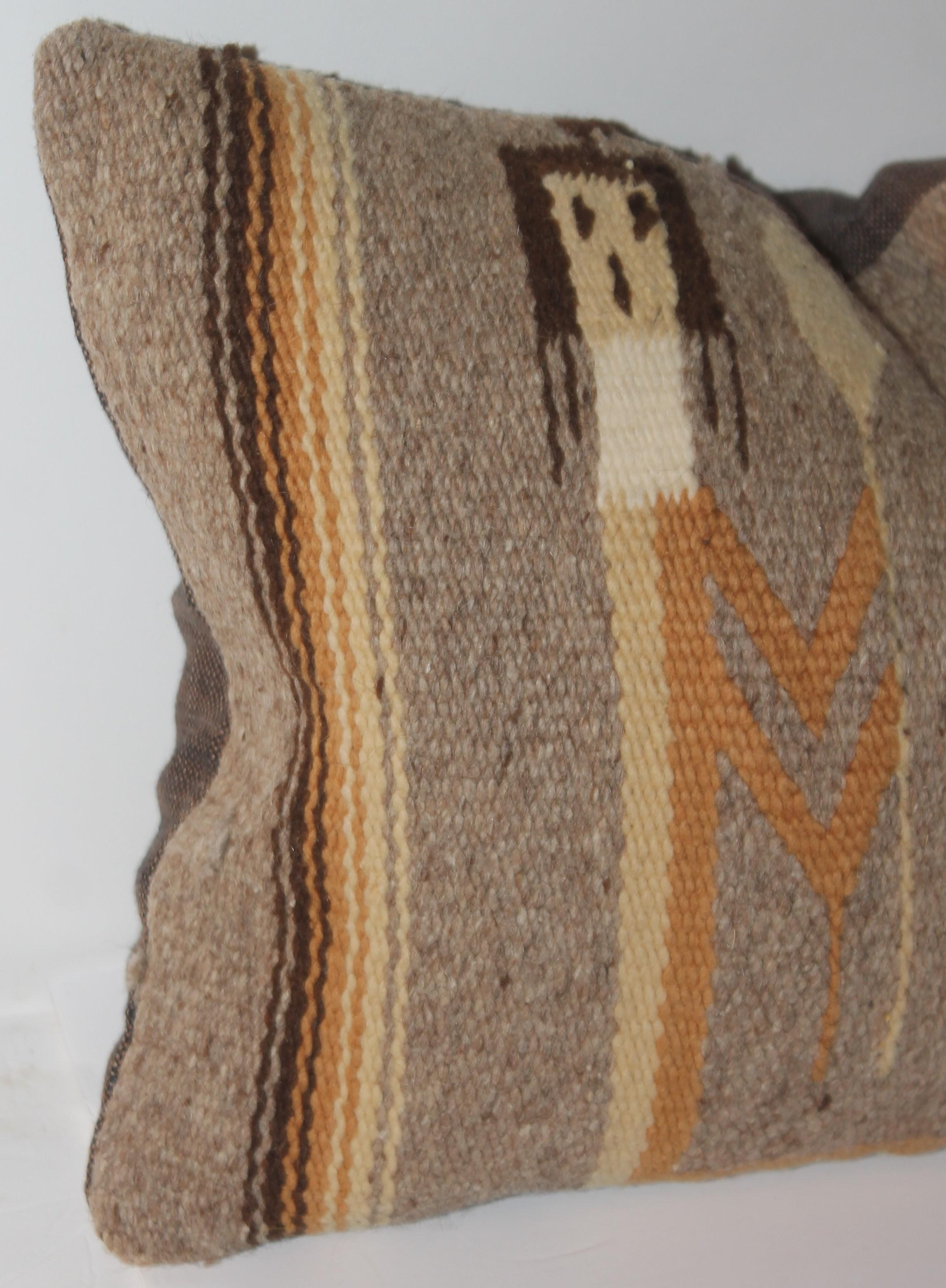 Yei Navajo Indain Weaving Pillow In Good Condition In Los Angeles, CA