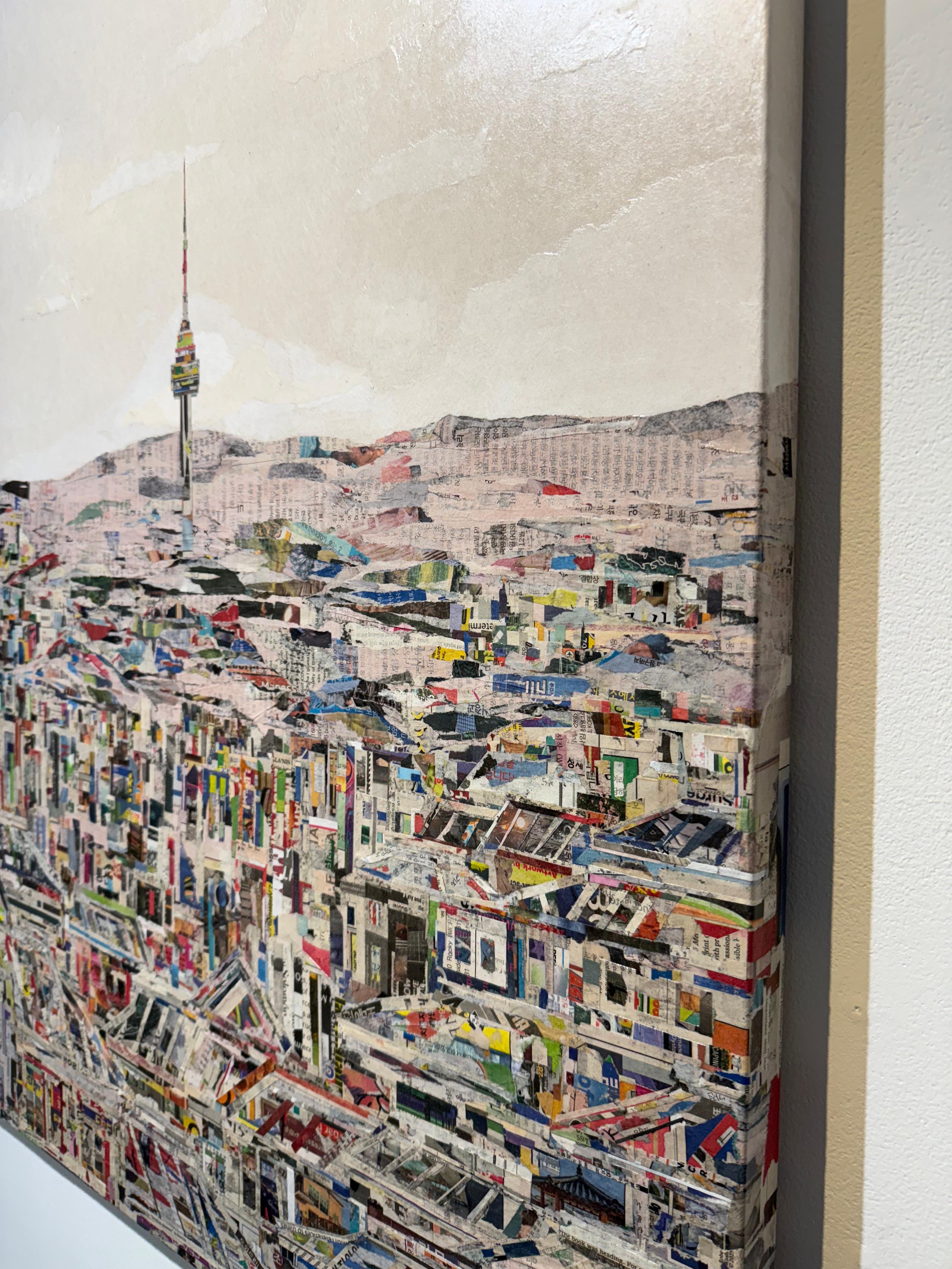 Entre les mains de Yeji Moon, des matériaux ordinaires sont transformés en collages magnifiques et complexes qui évoquent avec force la nostalgie de l'enfance et un monde en pleine mutation. Inspirée par son éducation dans un petit quartier de Corée