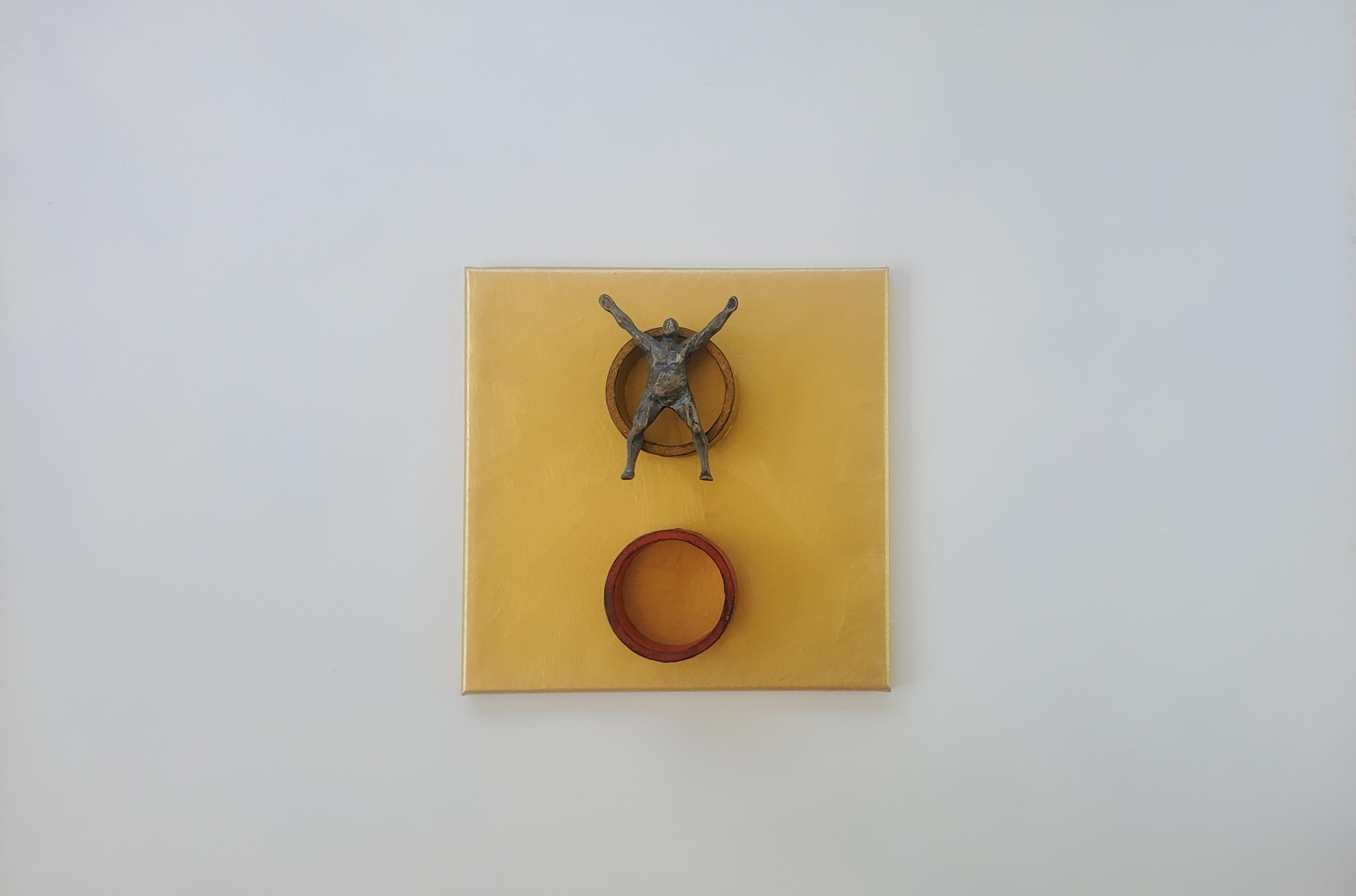 <p>Artist Comments<br>Artist Yelitza Diaz exhibits a bronze-colored figure on a circular structure made of cardboard, resin, and wood. She creates a new discourse with geometric shapes, allowing her to identify even more with the work. 