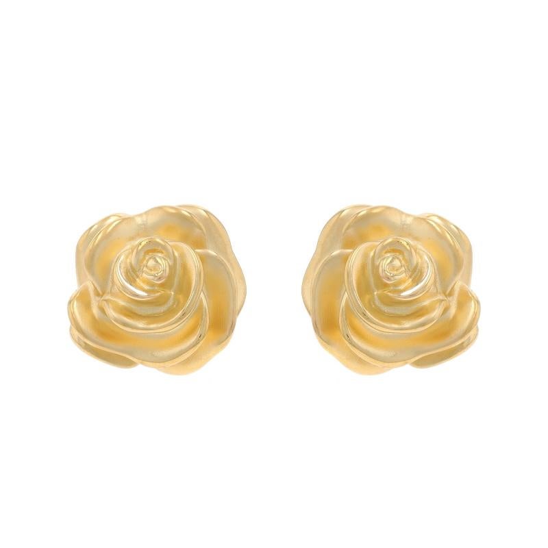 Metal Content: 14k Yellow Gold

Style: Large Stud
Fastening Type: Butterfly Closures
Theme: Rose, Flower Blossoms
Features: Hollow construction for comfortable, all-day wear & matte detailing

Measurements

Tall: 11/16