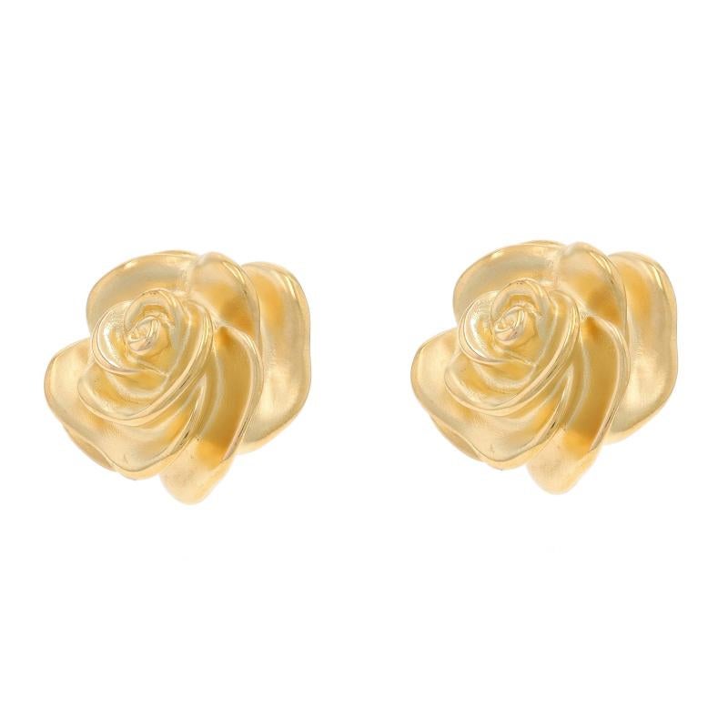 Yelllow Gold Rose Large Stud Earrings - 14k Flower Blossoms Matte Pierced In Excellent Condition In Greensboro, NC