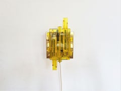 Applique murale en acrylique jaune et métal de Claus Bolby pour Cebo Industri