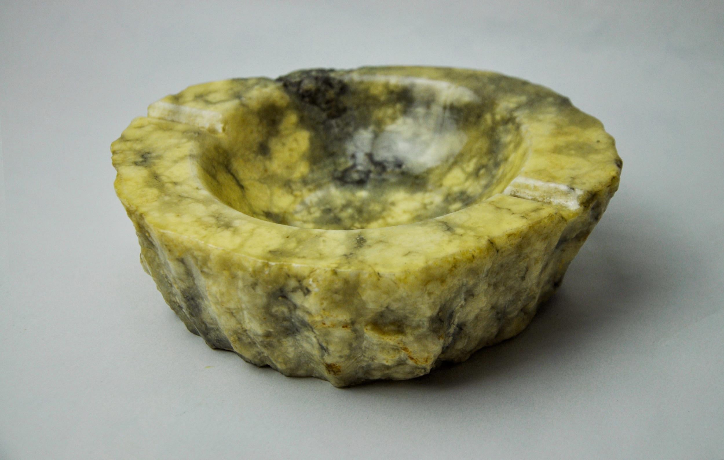 Late 20th Century Yellow alabaster ashtray by Romano Bianchi, Italy, 1970 For Sale