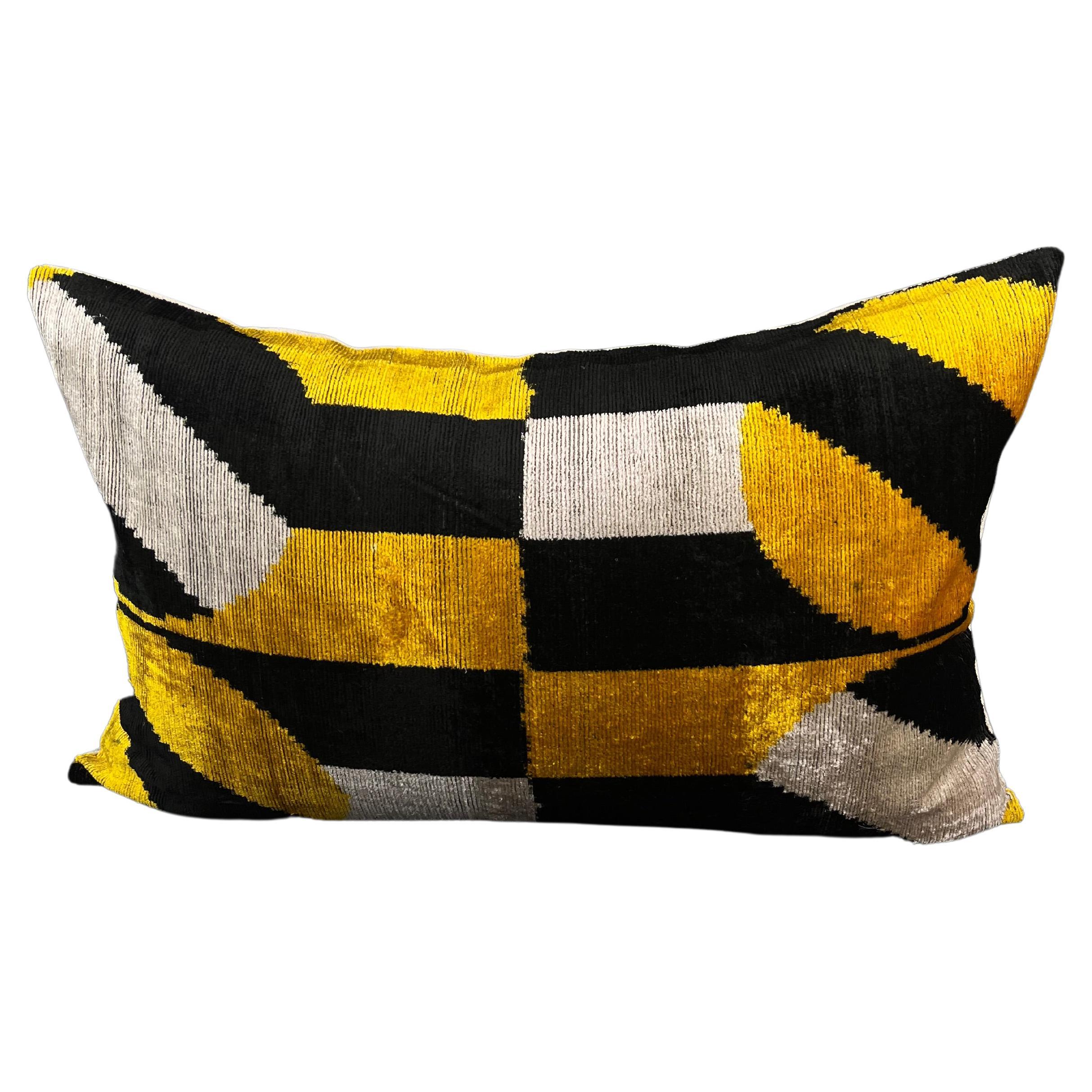 Yellow and Black Velvet Silk Ikat Pillow Cover For Sale