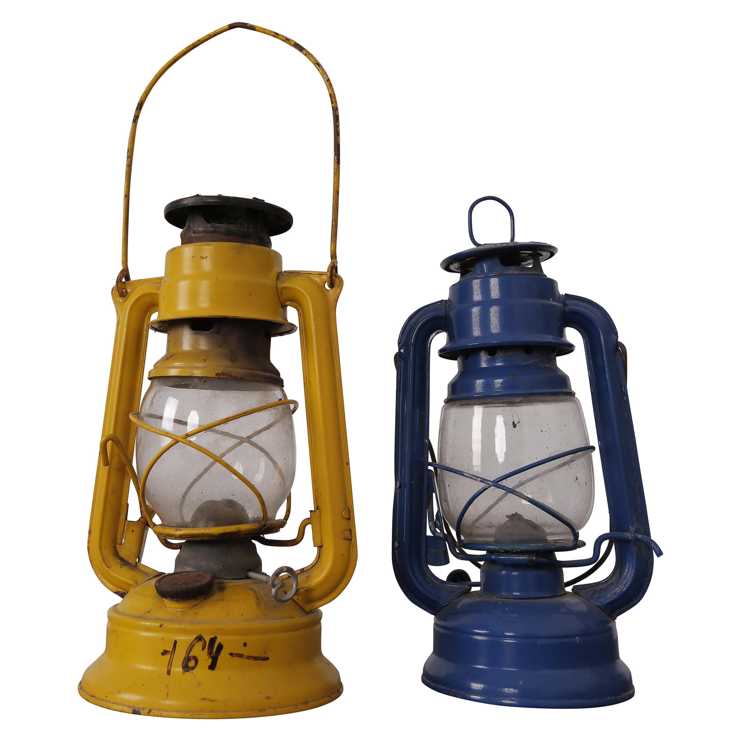 Yellow and Blue Oil Lamp , Vintage Kerosene Lantern For Sale