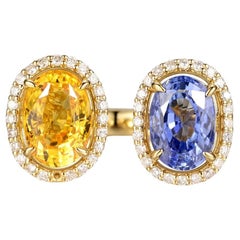 Toi et Moi-Ring aus 18 Karat Gelbgold mit gelbem und blauem Saphir