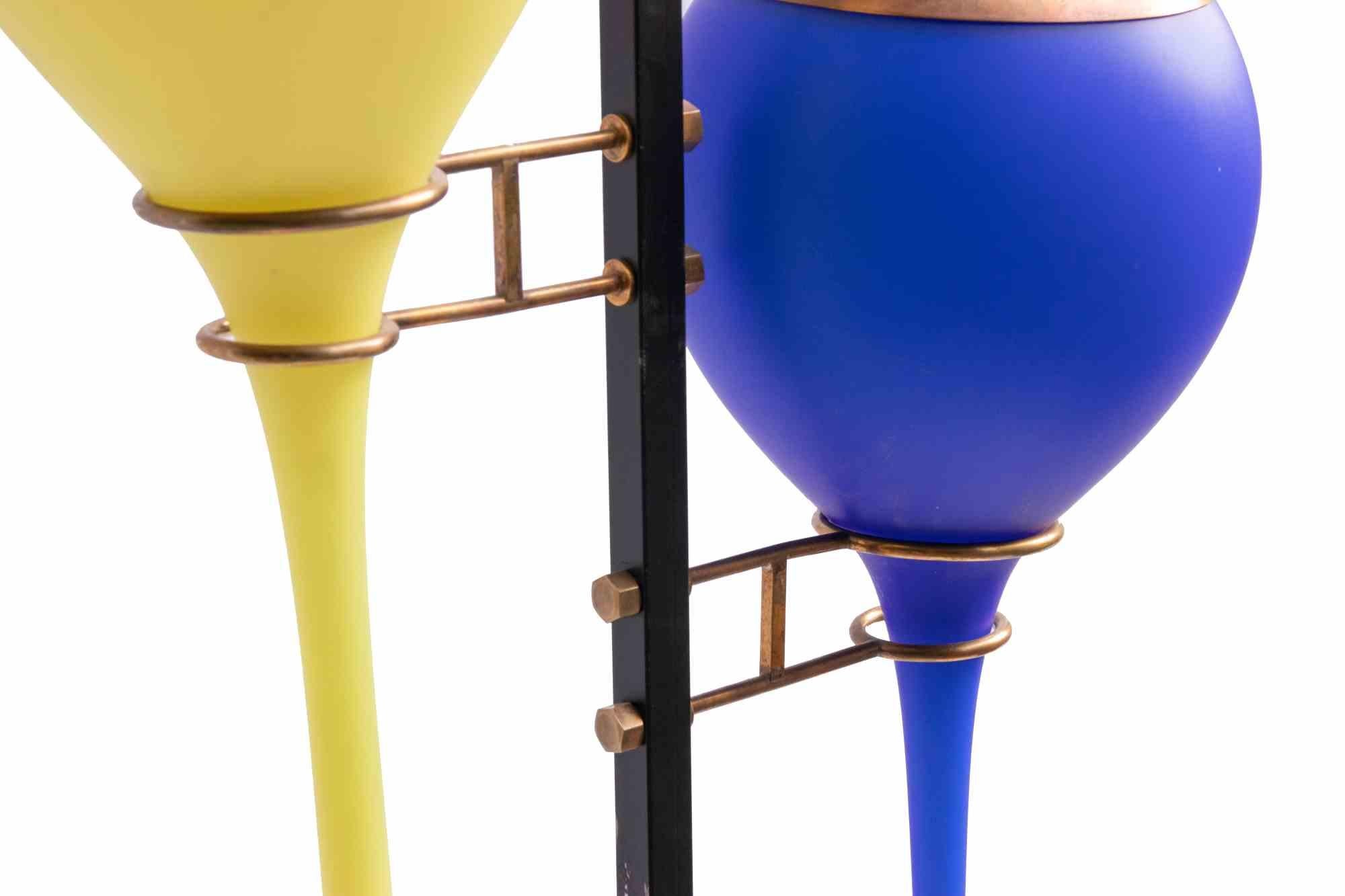 Yellow and Blue Stilnovo Lamp, Mid-20th Century For Sale 1