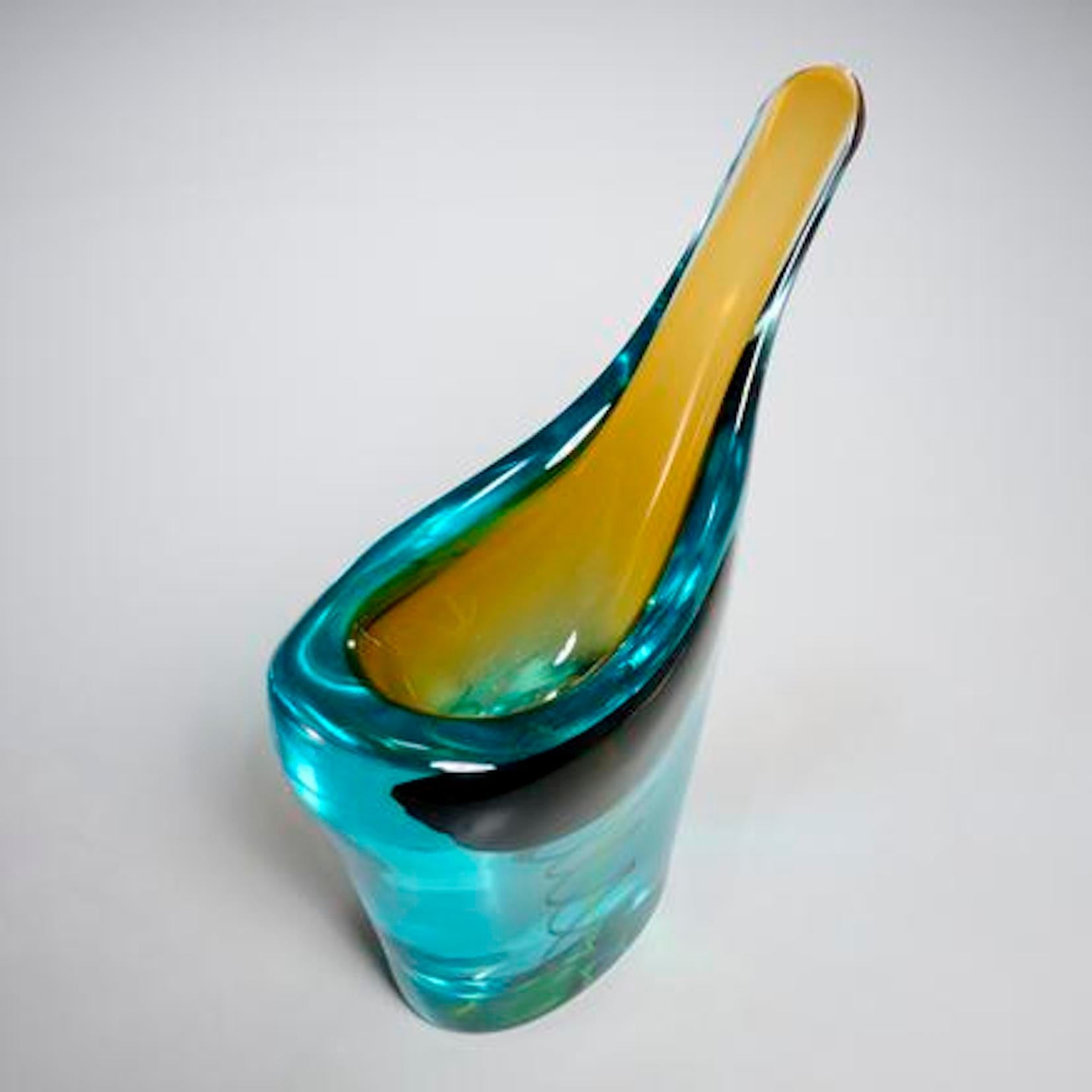 Mid-Century Modern Yellow and Blue summerso glass by Luciano Gaspari for Salviati Pinnacolo For Sale