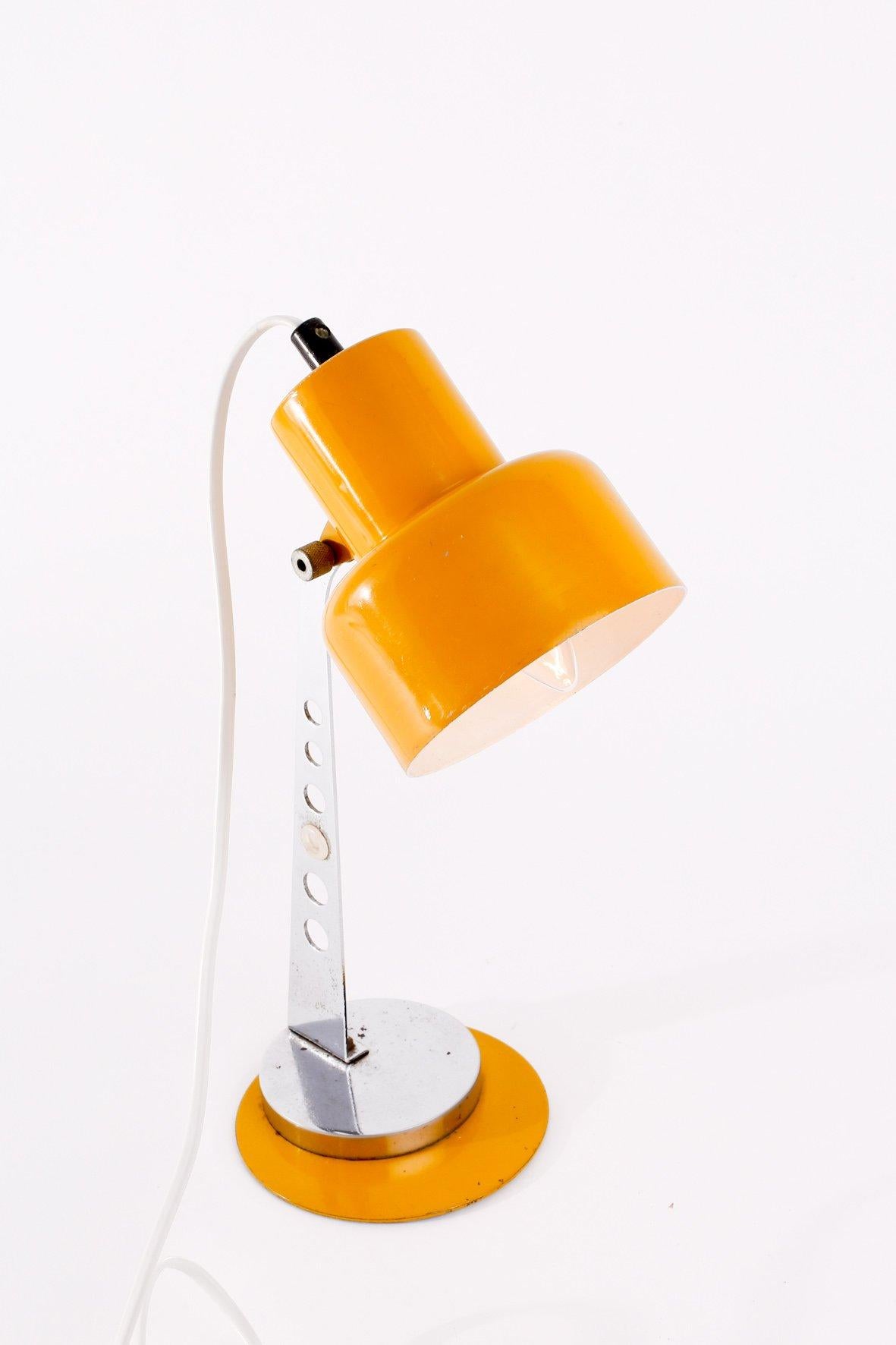 Mid-Century Industrial Yellow and Chrome Table / Desk Lamp, 1970s For Sale 5