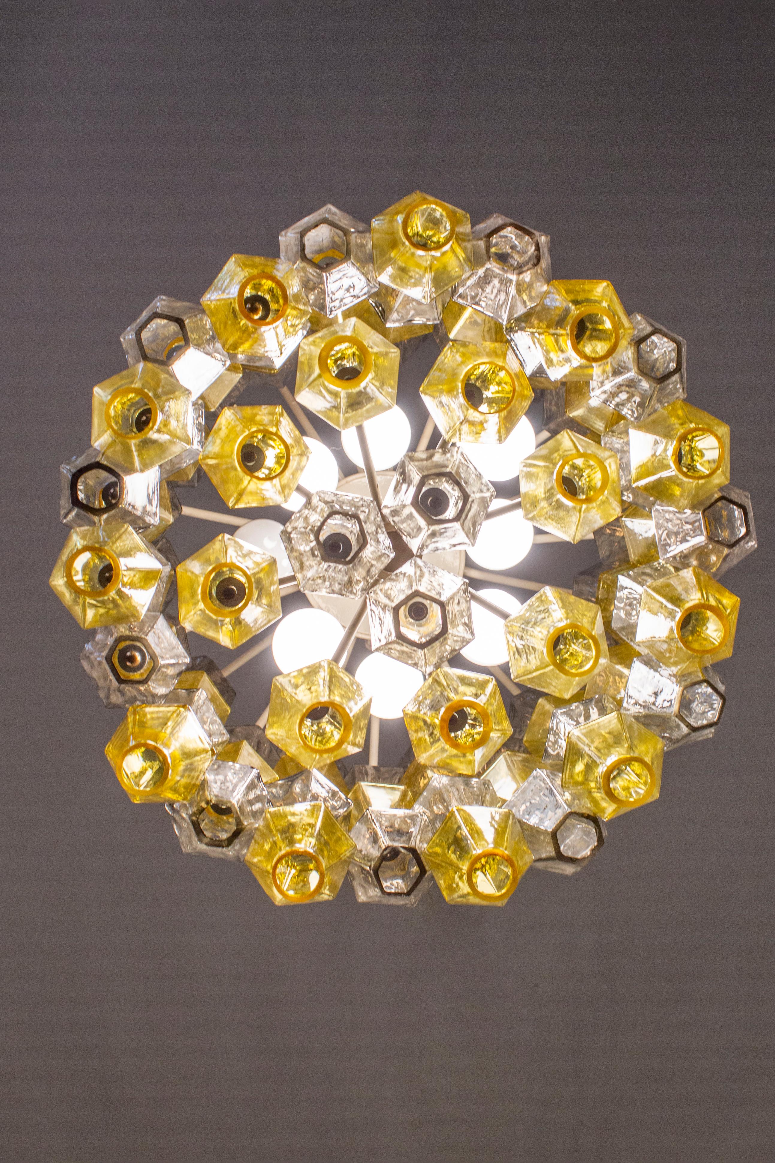 Lampadario giallo e trasparente in Poliedri Carlo Scarpa Venini Variation, 1980' in vendita 5