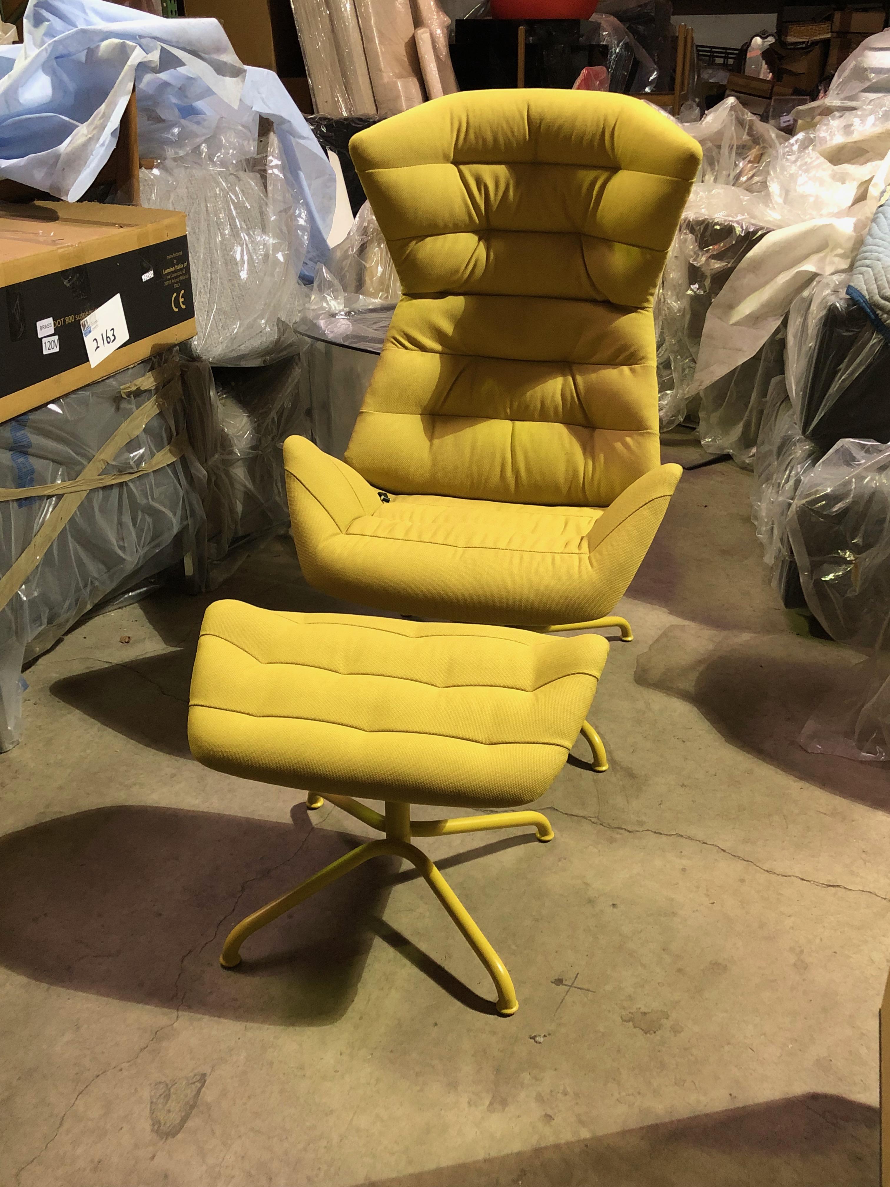 Yellow and Gray Thonet 808 Recliner Lounge Chair In Excellent Condition In New York, NY