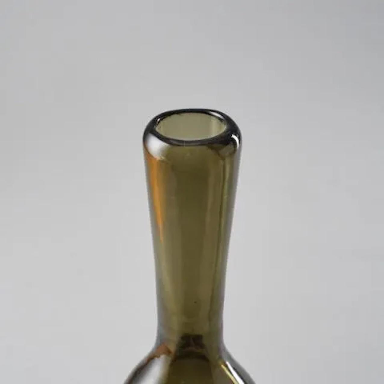 Italian Yellow and Green Glass Bottle by Fulvio Bianconi for Venini. For Sale