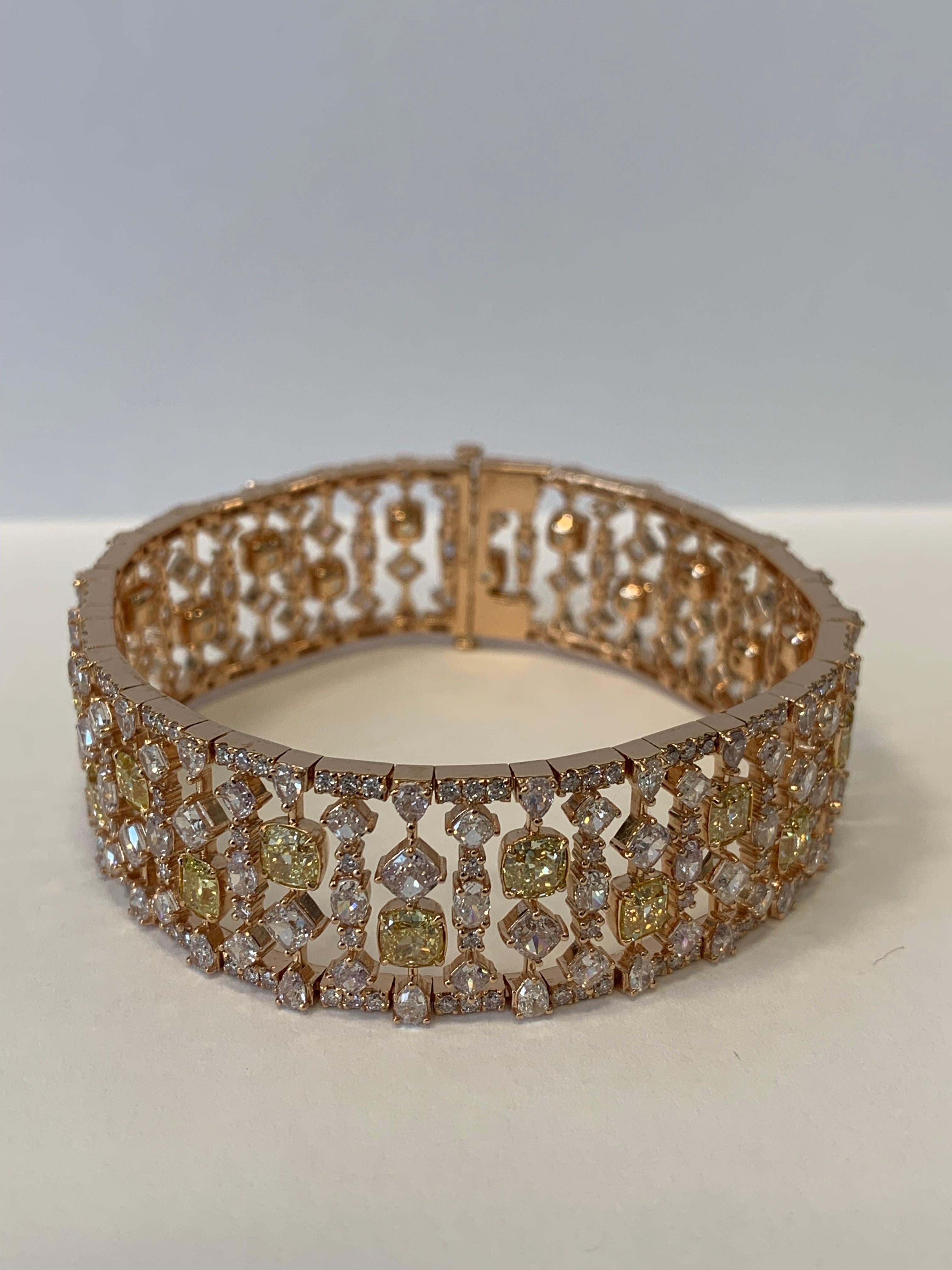 Gelbes und helles Diamantarmband aus 18 Karat Roségold 3