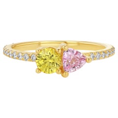 Anello con zaffiro giallo e rosa