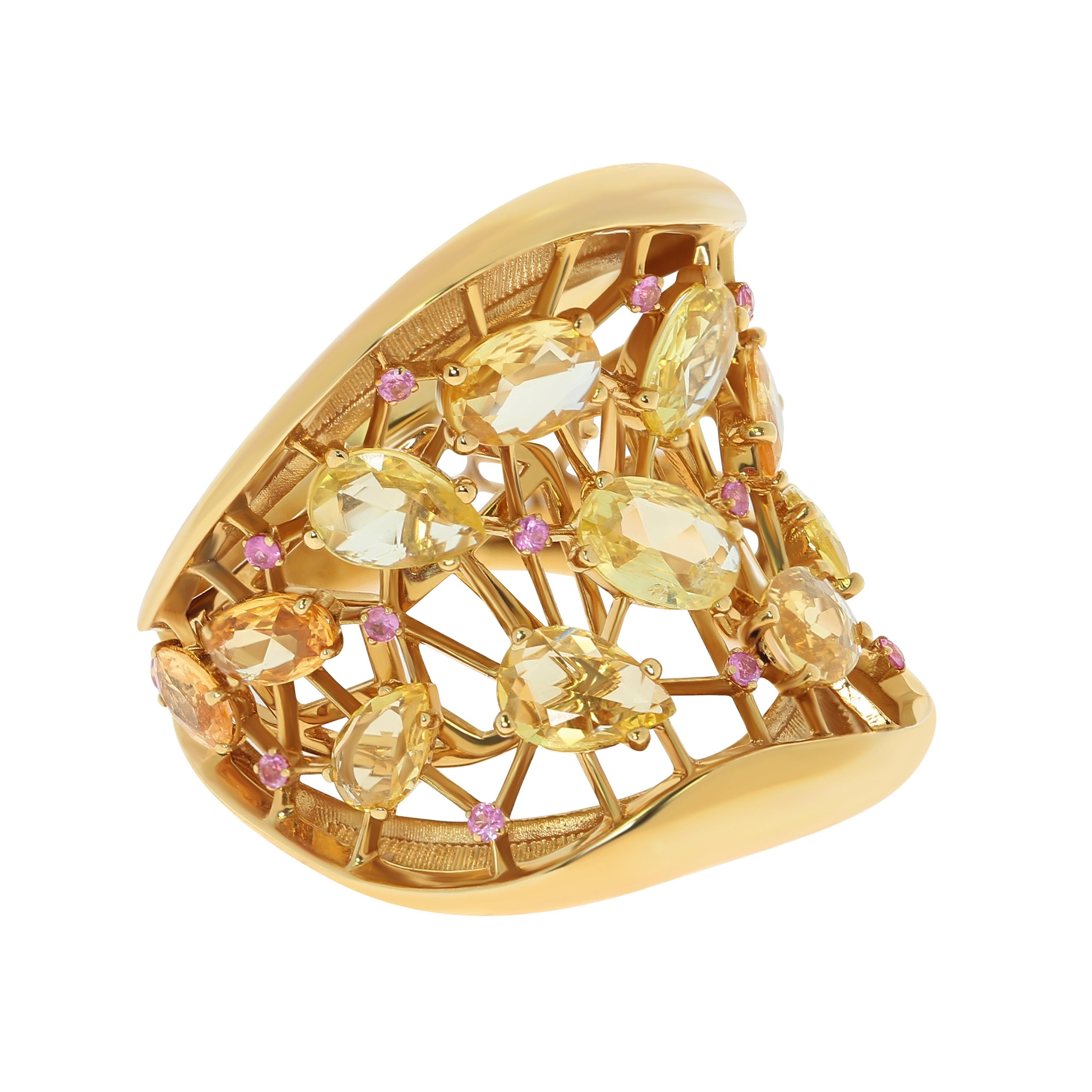 Women's Yellow and Pink Sapphires 18 Karat Yellow Gold Splash Suite For Sale