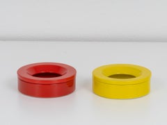 Yellow and Red Pair of "Barbados" Ashtrays by Angelo Mangiarotti for Danese 1964