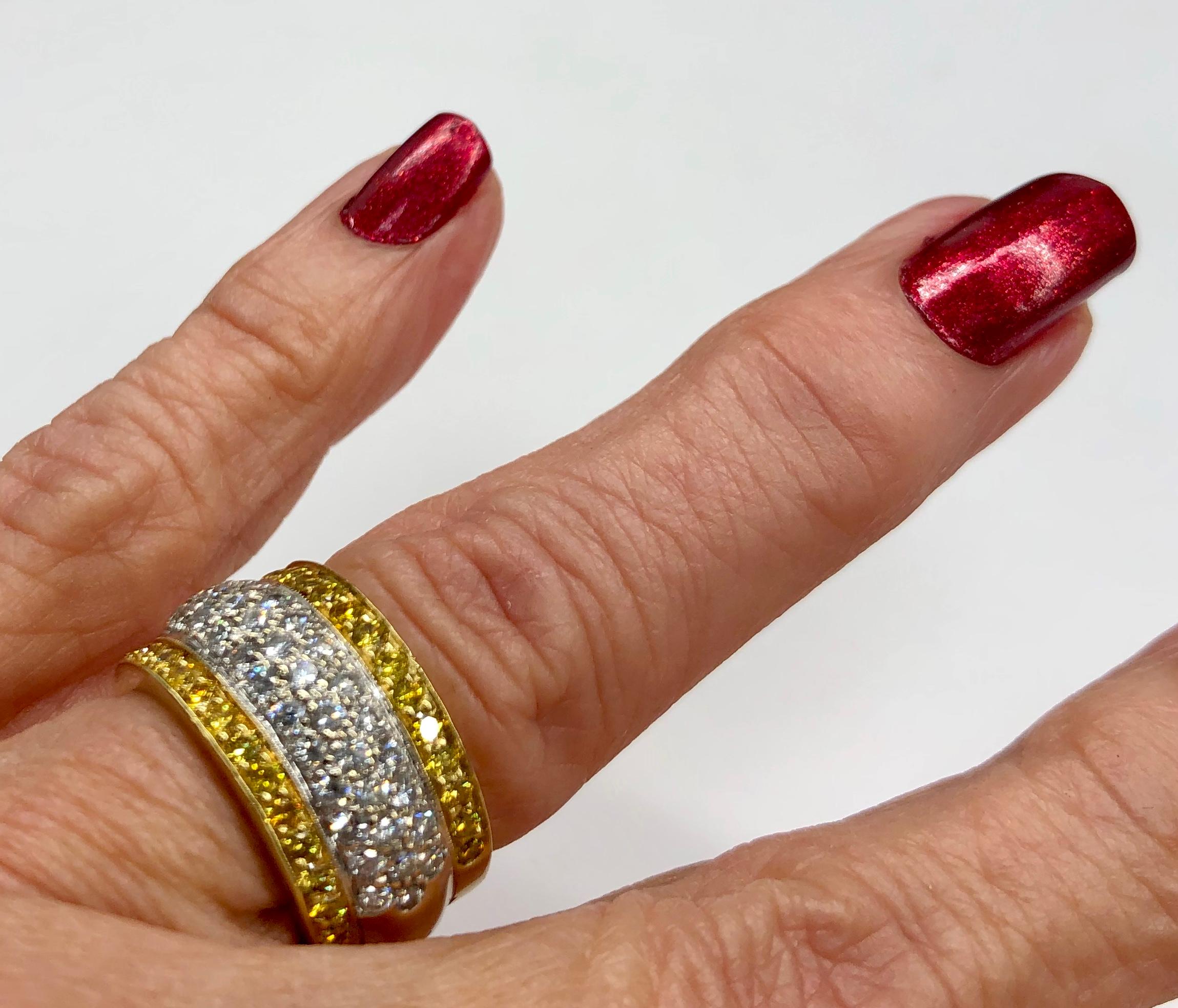 Yellow and White Diamond 18 Karat Band Ring In Good Condition In Houston, TX