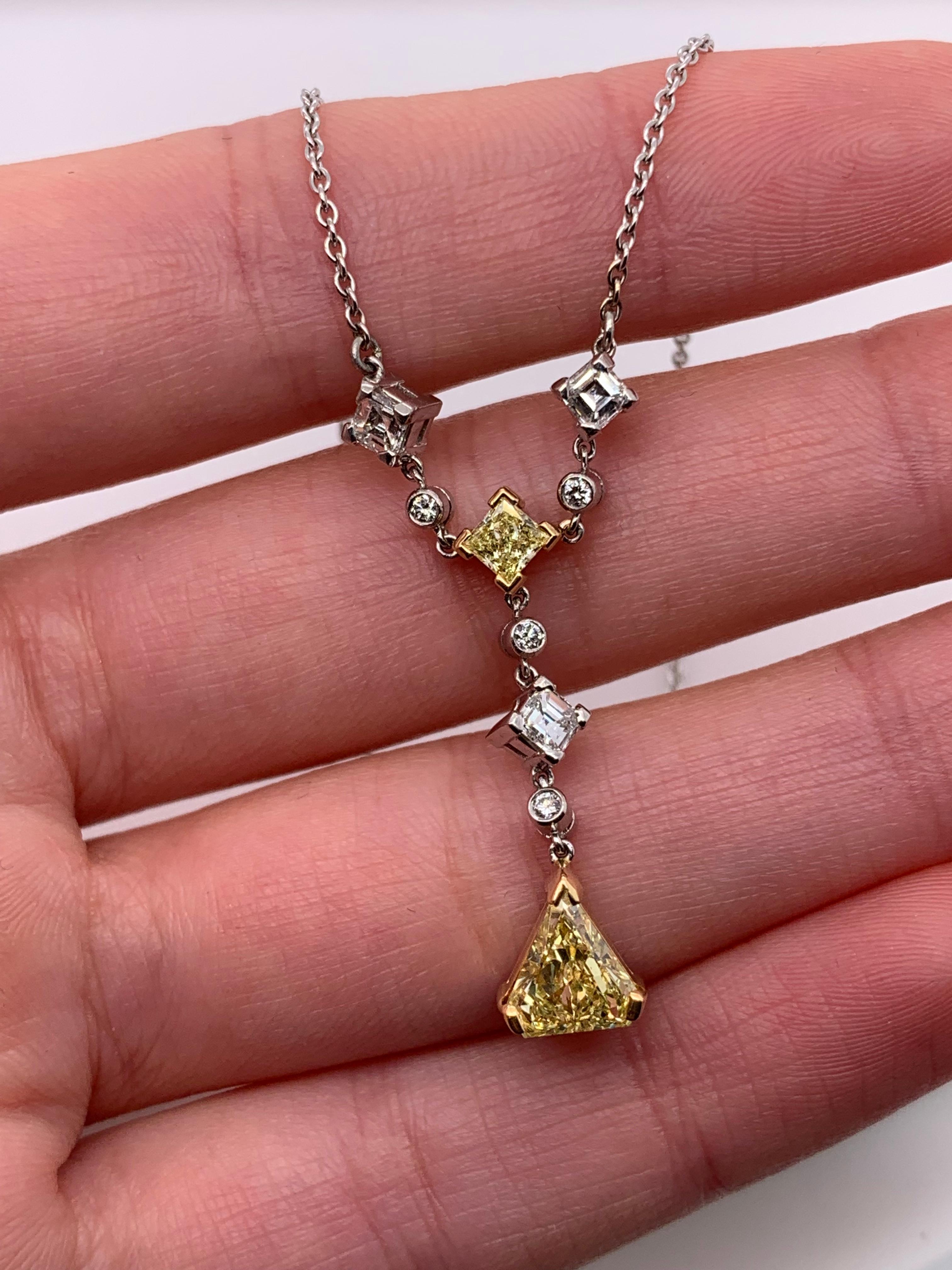 Art Deco Yellow and white diamond art deco drop pendant 18k white gold For Sale