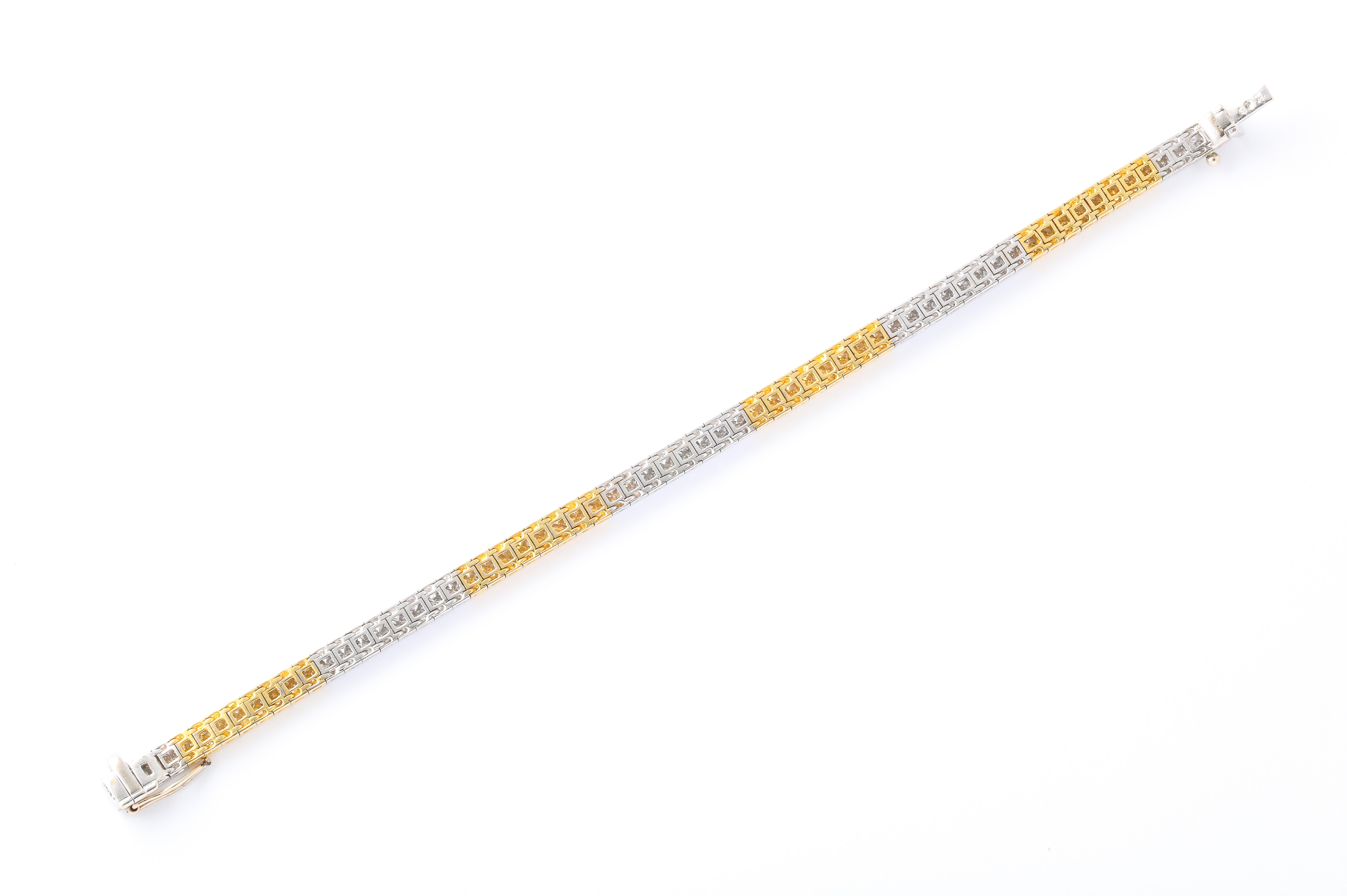 Bracelet de diamants jaunes et blancs Neuf - En vente à New York, NY