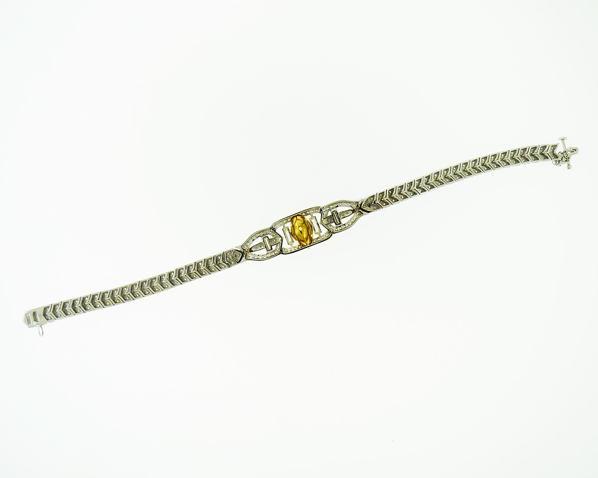 Marquise Cut Yellow and White Diamonds 18 Karat White Gold Bracelet