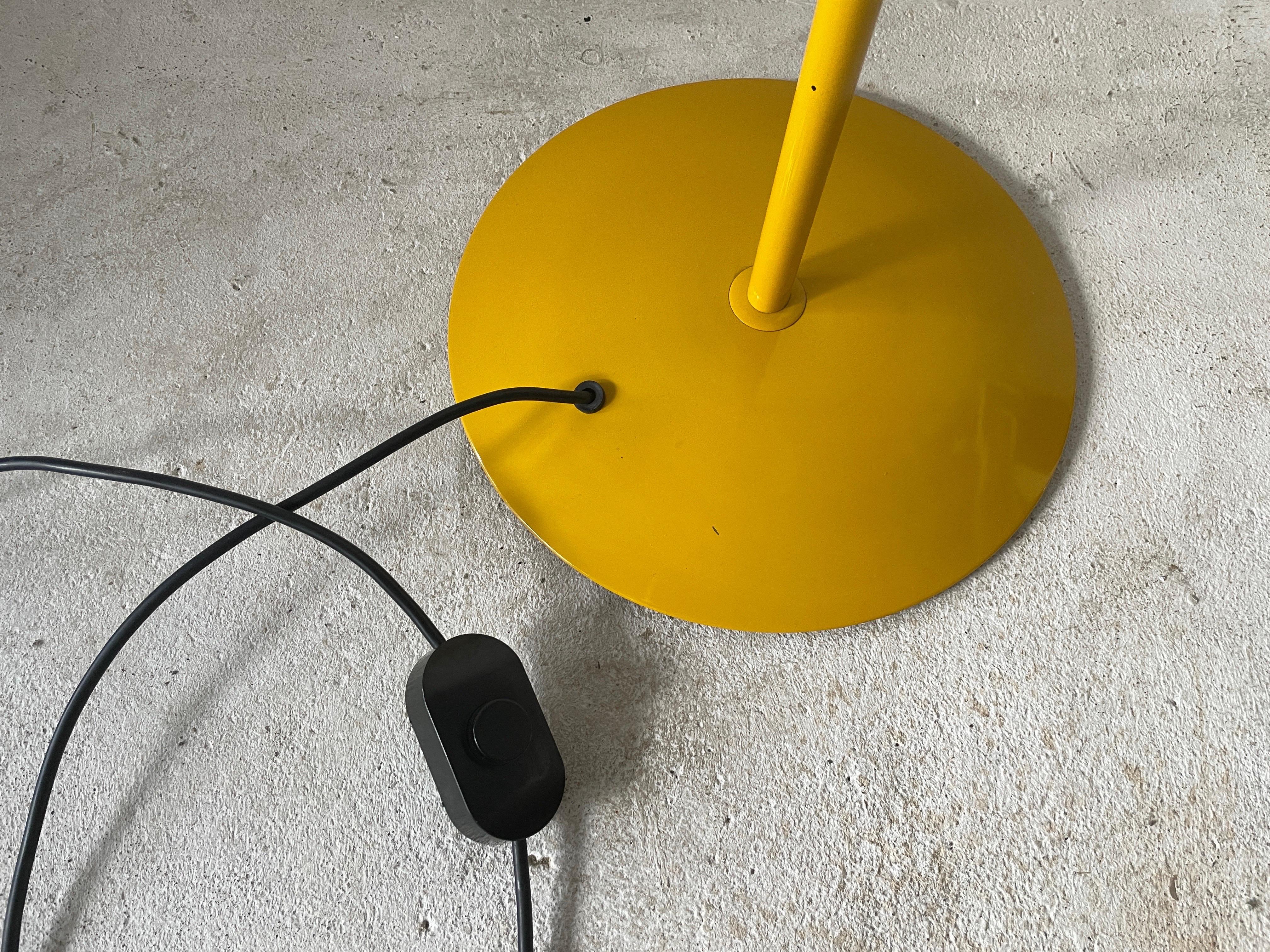 Yellow and White Glass Shade Floor Lamp by VeArt, 1970s, Italy For Sale 9
