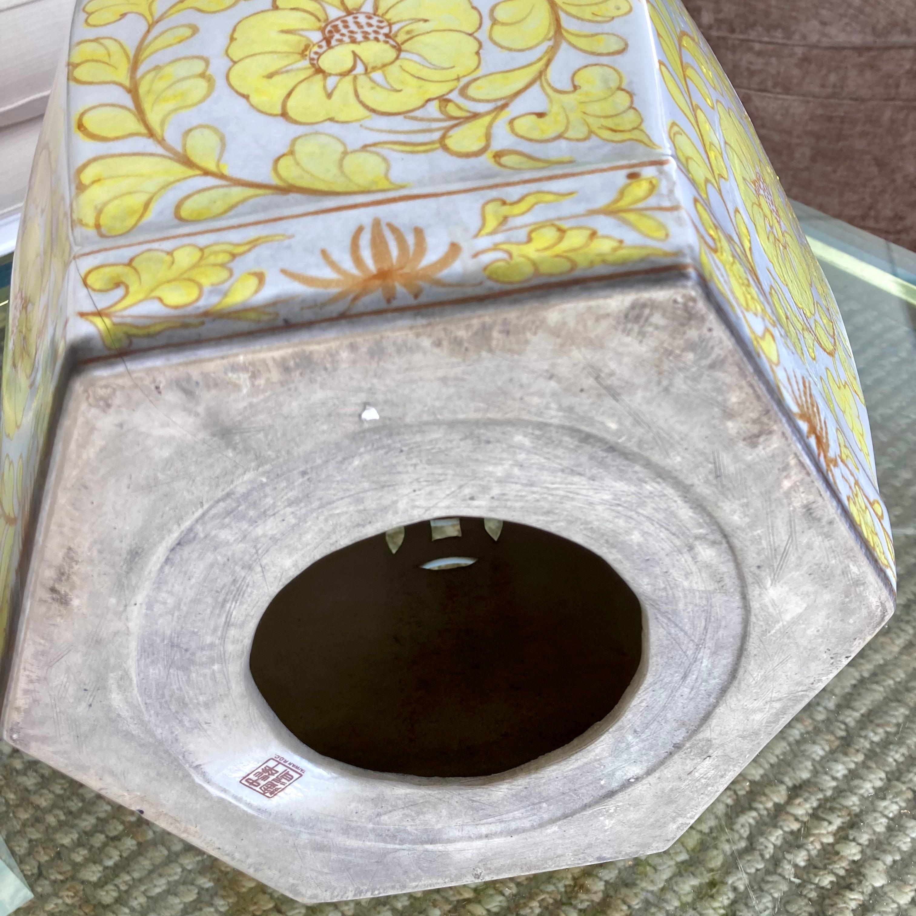Yellow and White Glazed Ceramic Garden Seat For Sale 4