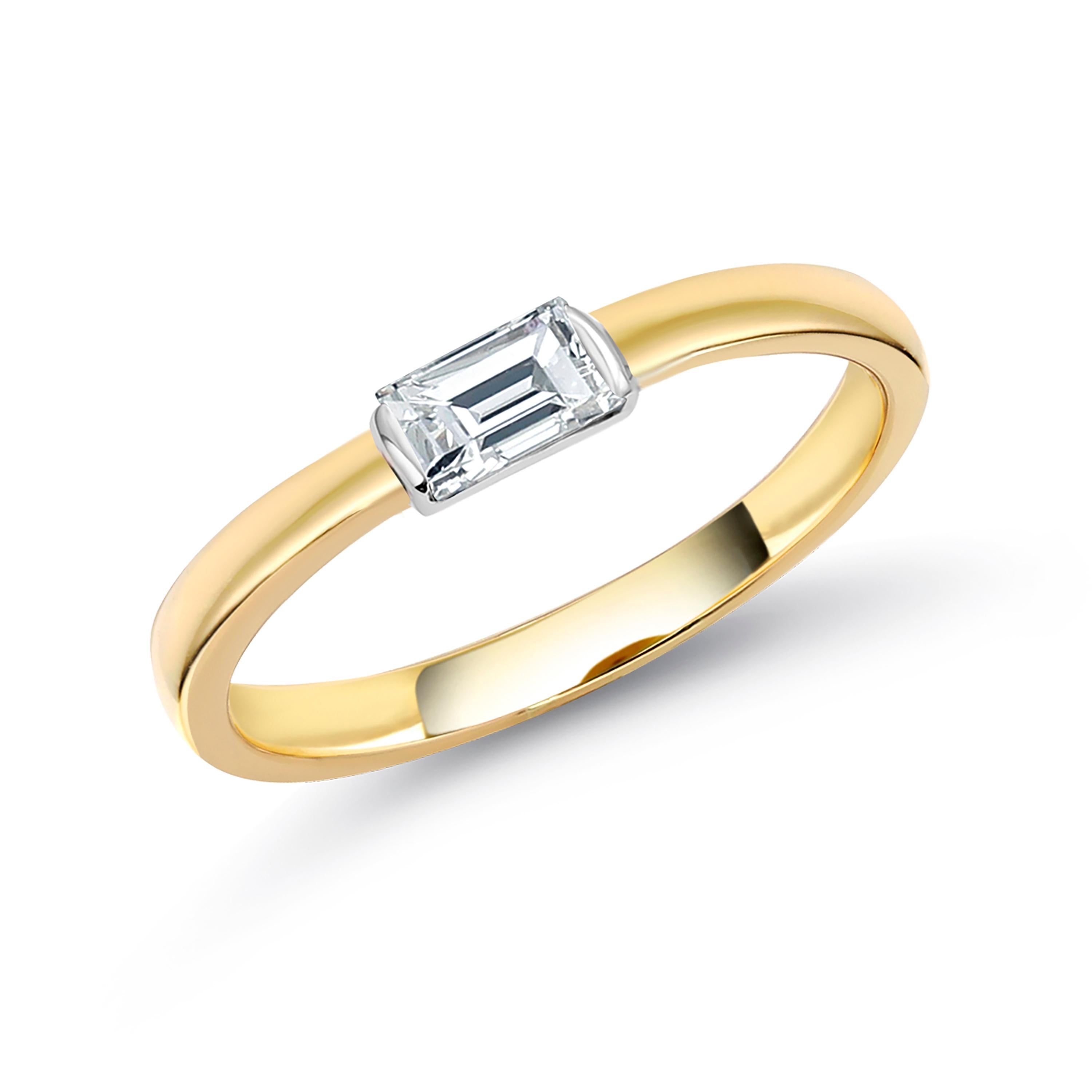 Yellow and White Gold Baguette Diamond Solitaire Band Weighing 0.35 Carats 1