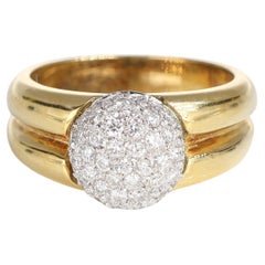 Anillo Vintage de Oro Amarillo y Blanco con Cúpula de Diamantes Pavé 0,88 Quilates