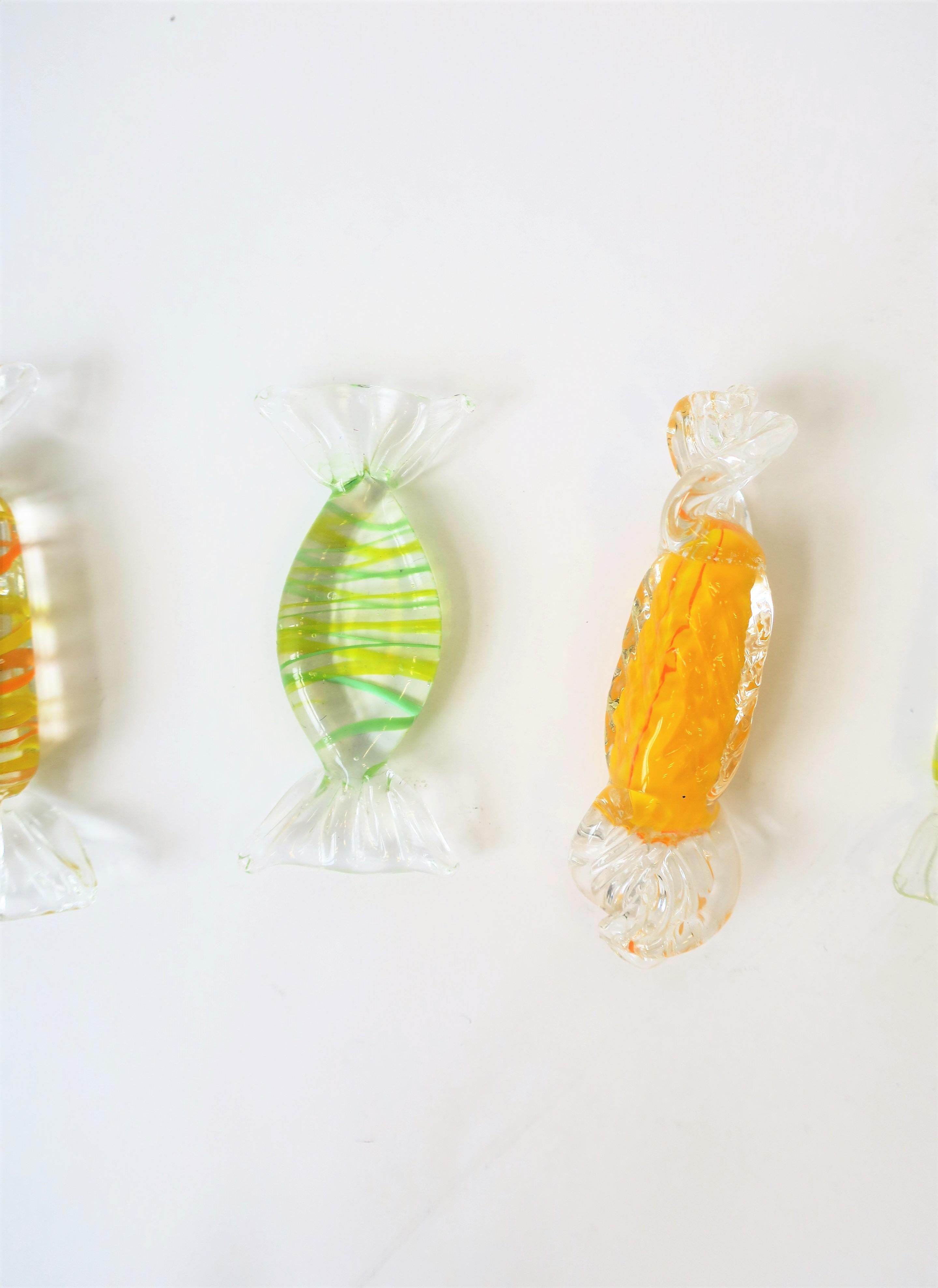 Italian Murano Art Glass Candy Pieces in Yellow and White, Set of 7 1