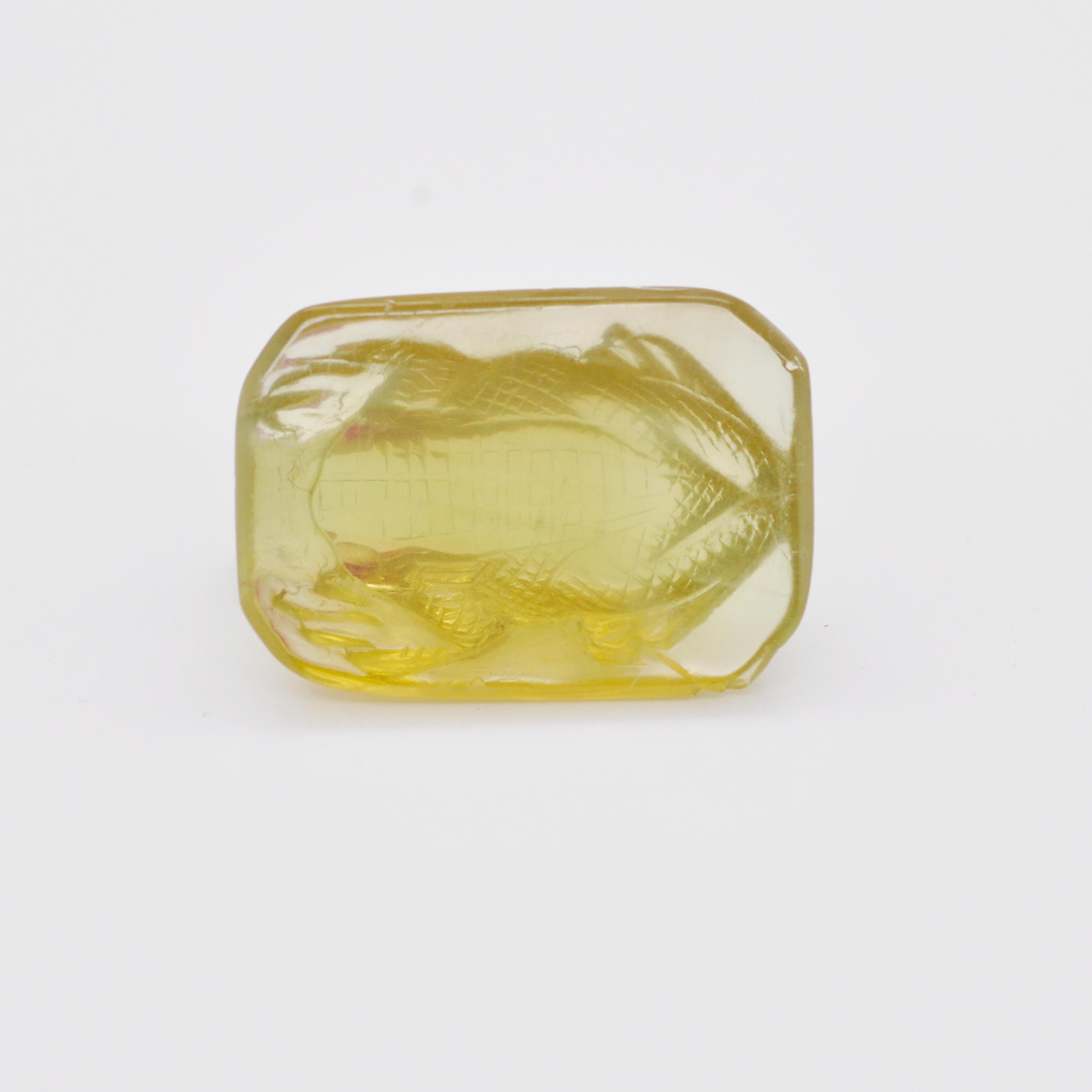 da uomo o donna Anello con gemma sfusa di apatite gialla scolpita a mano, a forma di rana in vendita