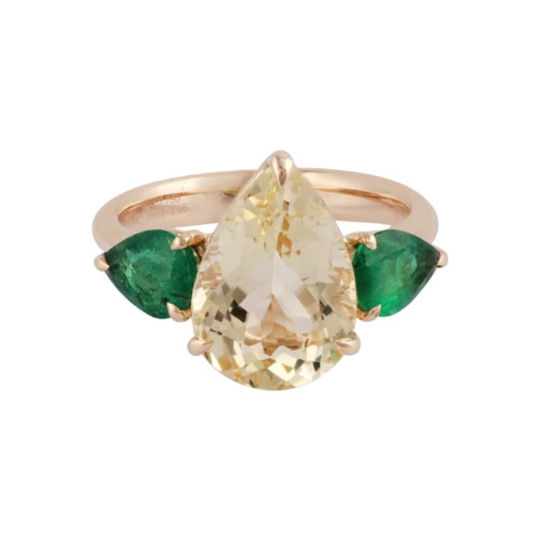 Yellow Aquamarine and Emerald Ring in 18 Karat Yellow Gold