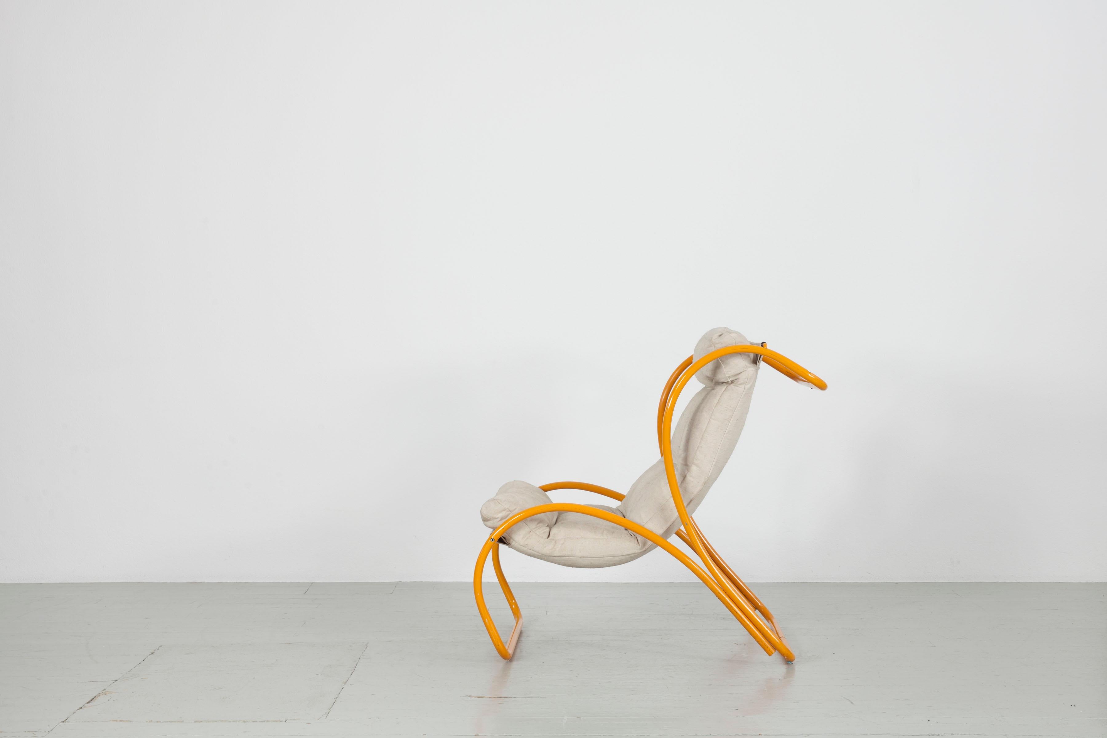 Gelber Sessel in der Art von Gae Aulenti, Italien, 1960er Jahre (Stoff) im Angebot