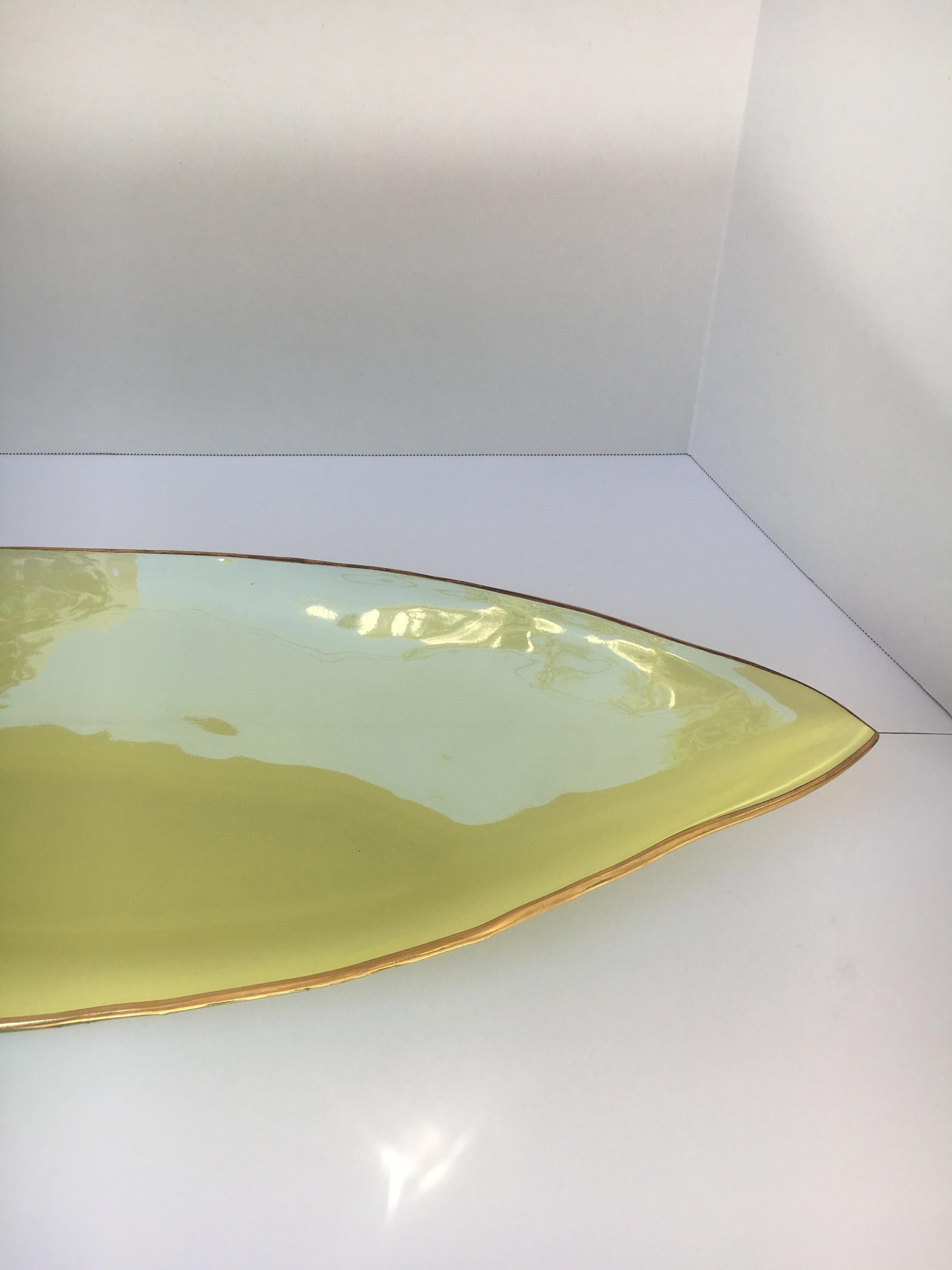 Yellow Art Glass Bowl In Excellent Condition In Los Angeles, CA