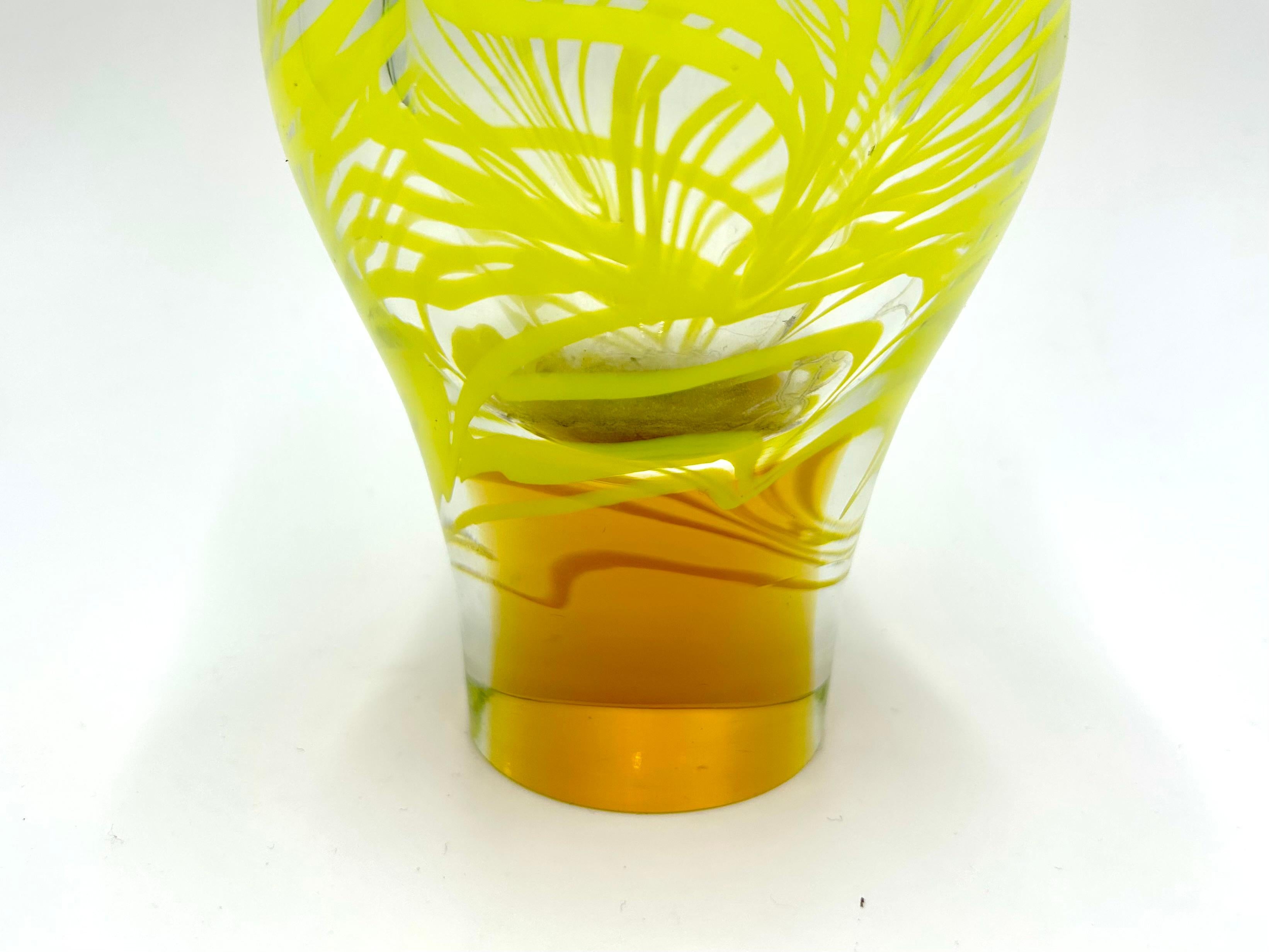 Milieu du XXe siècle Ensemble en verre d'art jaune, conçu par Ivo Rozsypal, Crystalex, Tchécoslovaquie, années 1960 en vente