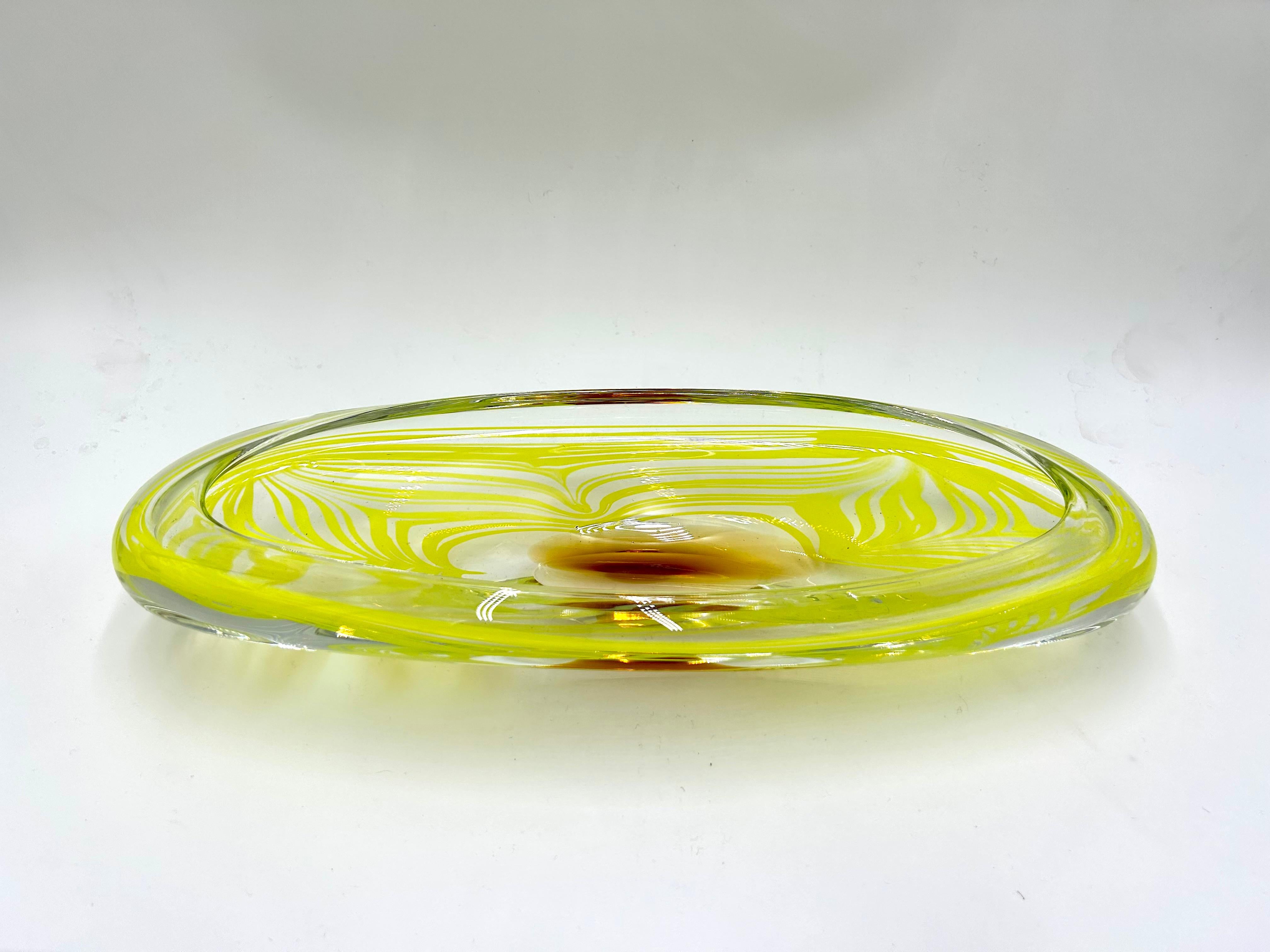 Yellow Art Glass Set, designed by Ivo Rozsypal, Crystalex, Czechoslovakia, 1960s For Sale 3