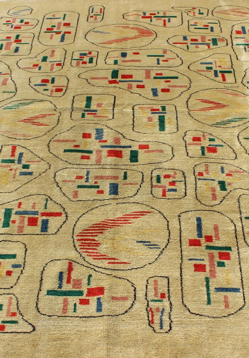 Yellow Background Vintage Turkish Mid-Century Modern Rug with Geometric Motifs In Good Condition For Sale In Atlanta, GA