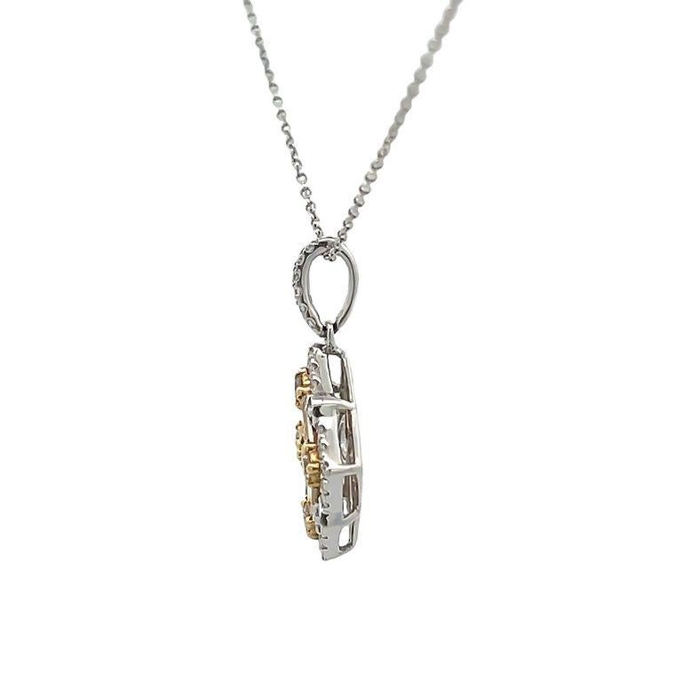 Modern Yellow Baguette Diamond 0.72 CT & White Round 0.28 CT Diamond Necklace 18K White For Sale