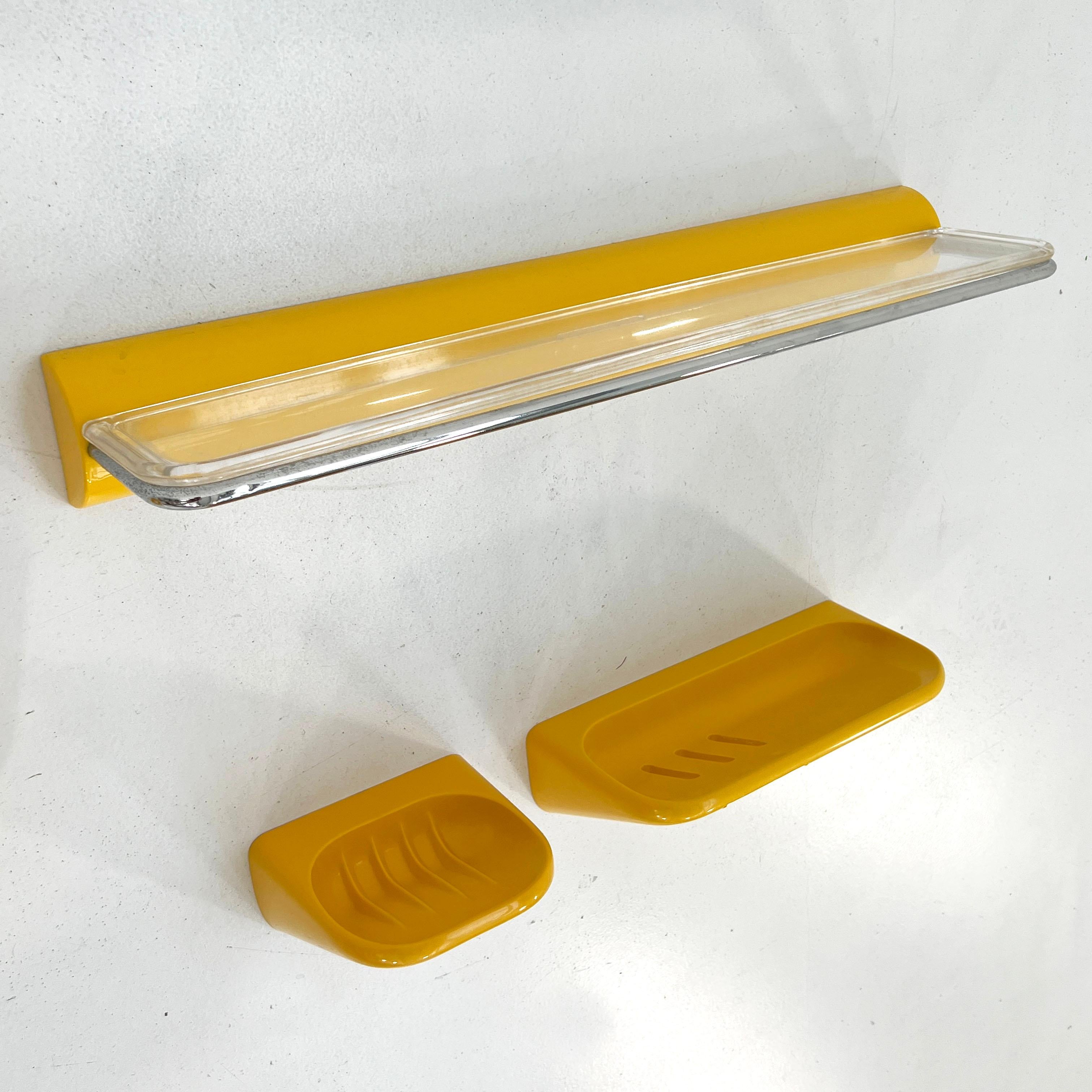 Fin du 20e siècle Ensemble de salle de bains jaune de Makio Hasuike pour Gedy, 1970