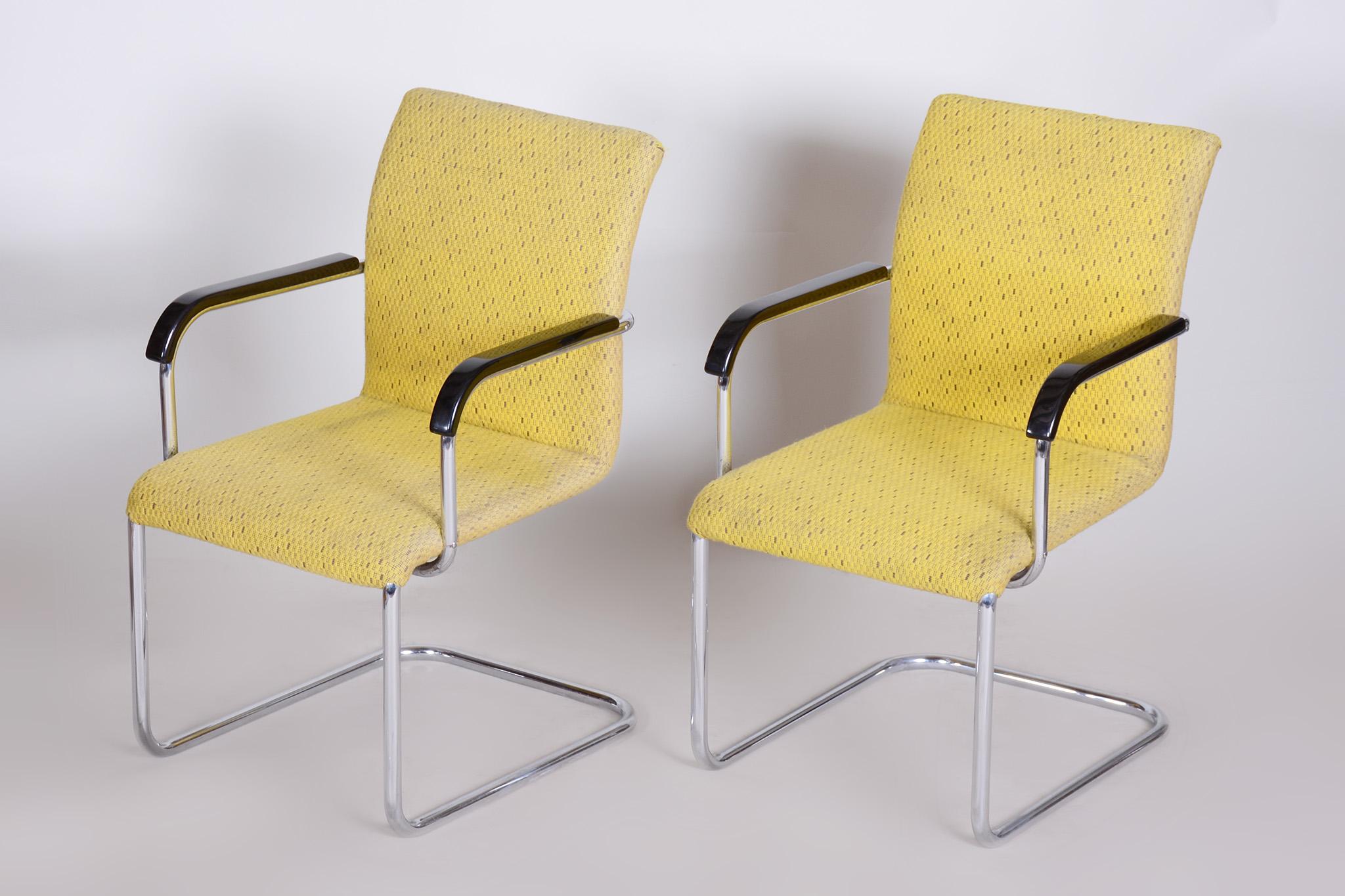 Yellow Bauhaus Armchairs Made in 1930s Czechia, Non Restored Chrome and Fabric For Sale 4