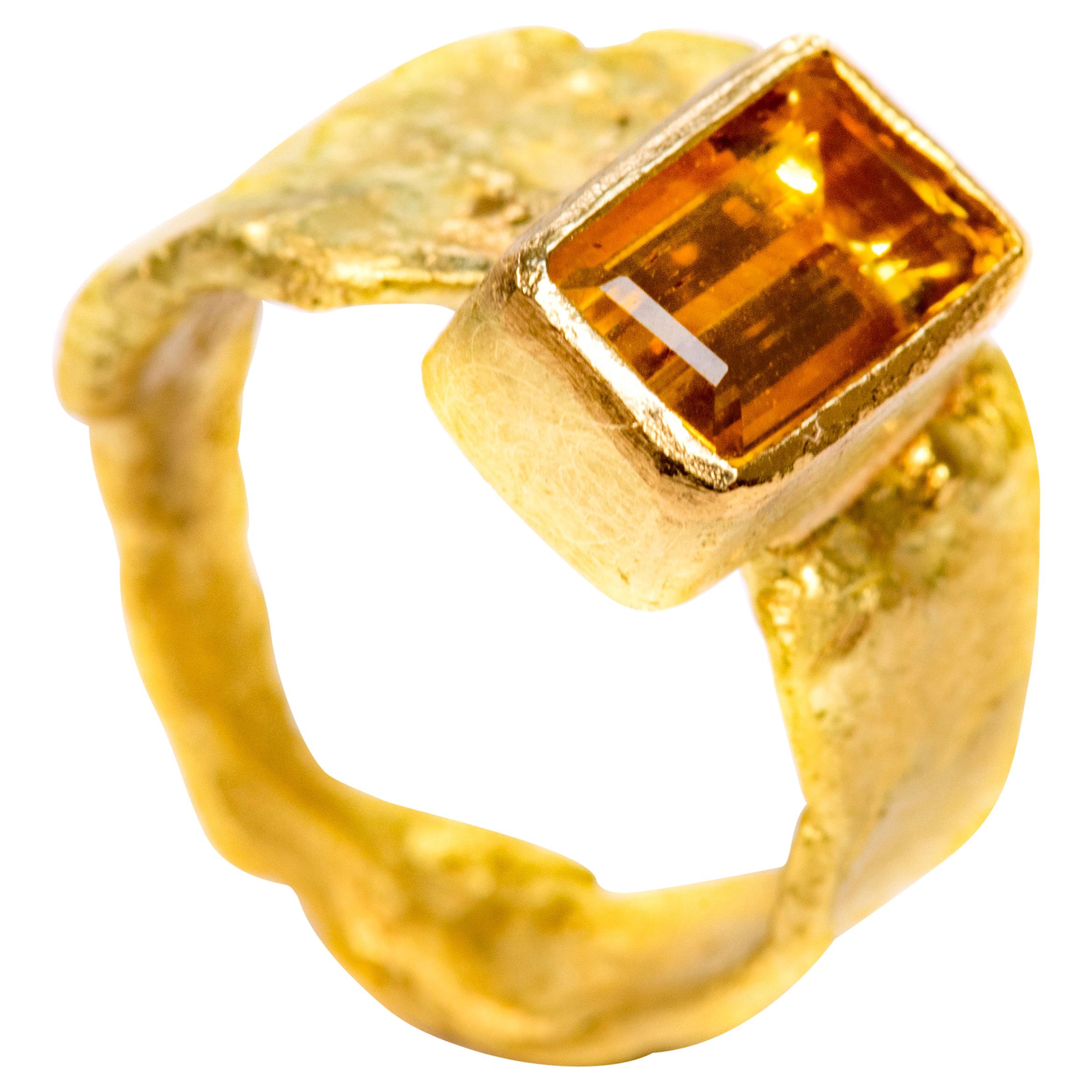 Yellow Beryl 18 Karat Gold Wide Ring For Sale