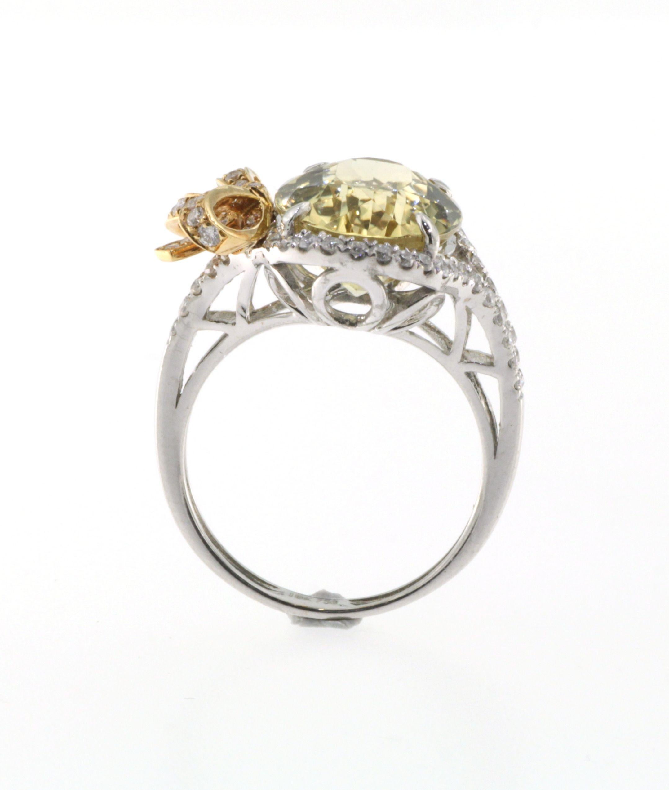 Art Déco Anello con diamante berillo giallo da 6,67 carati in oro bianco e giallo da 18 carati in vendita